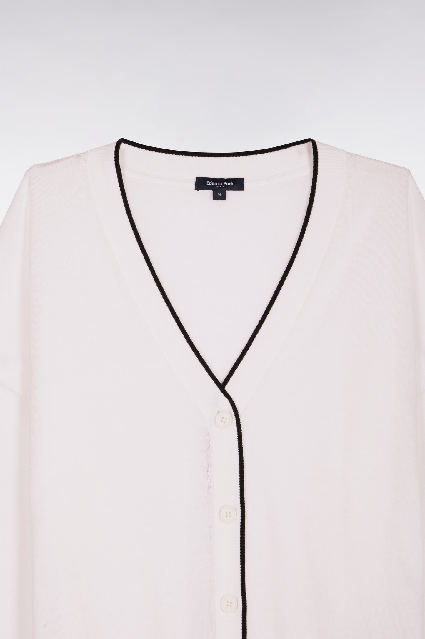Cardigan boutonné col V blanc