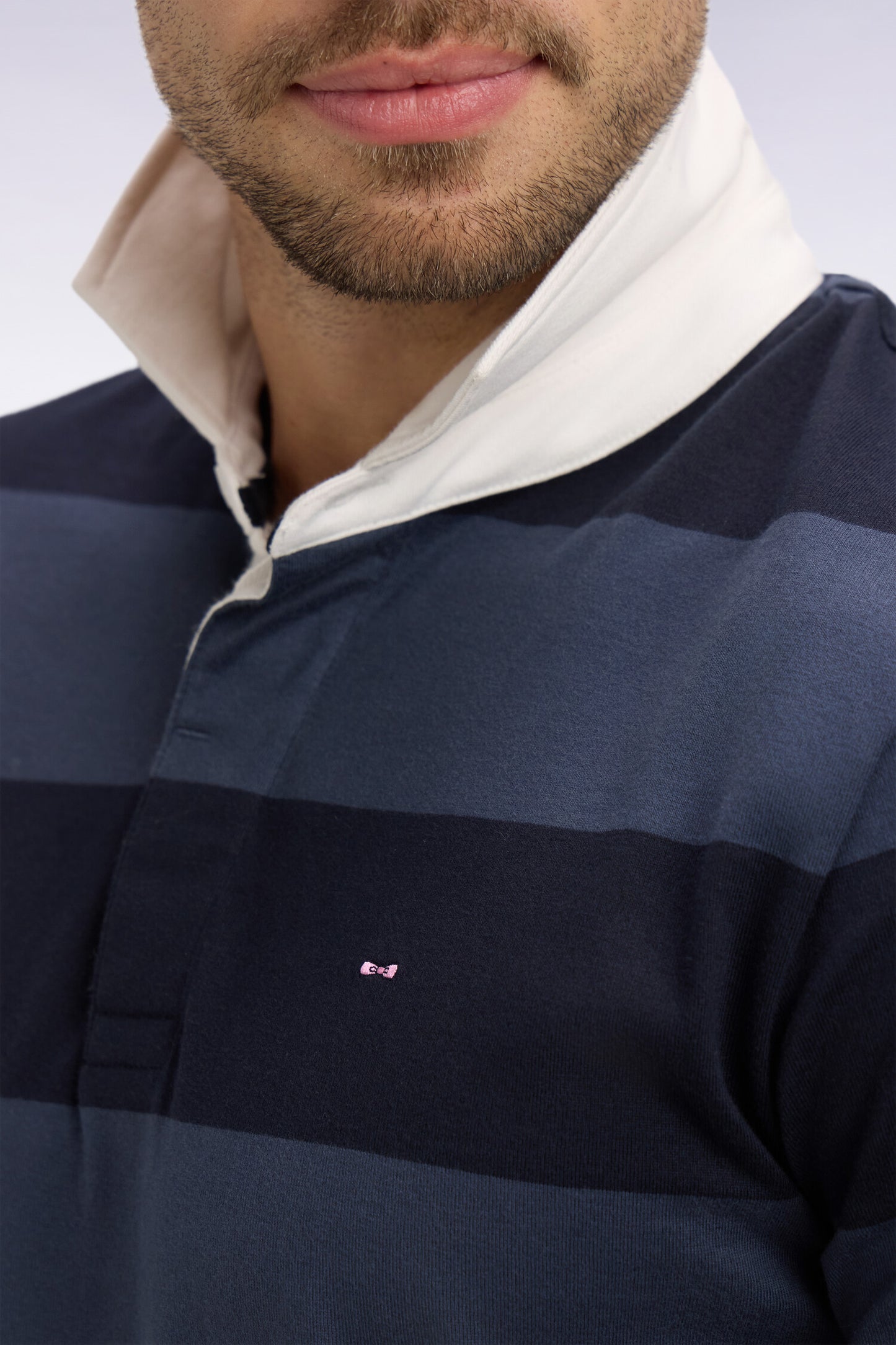 Maillot à manches courtes en coton rayé marine et gris coupe regular