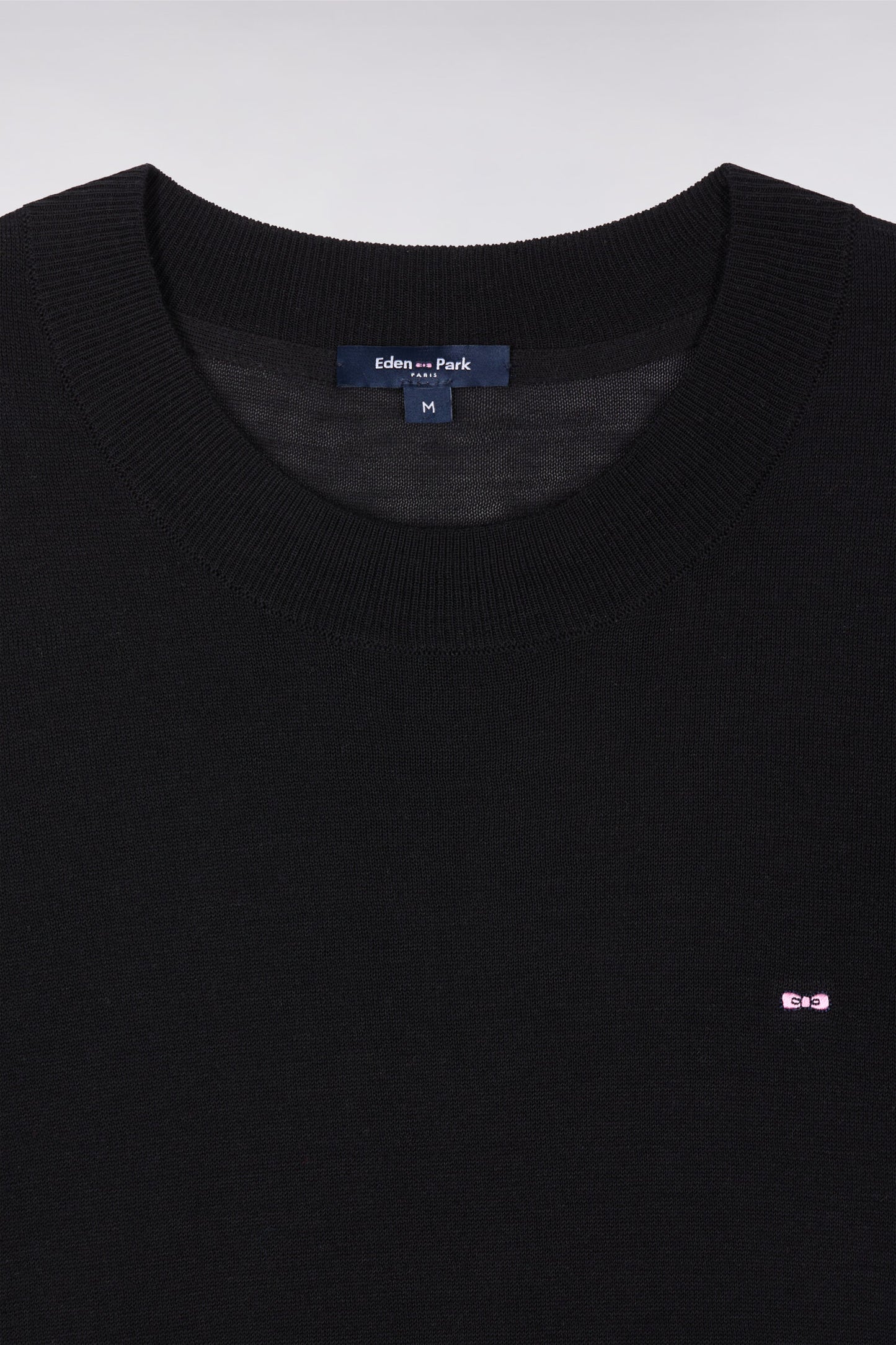 Pull à manches courtes noir coupe regular