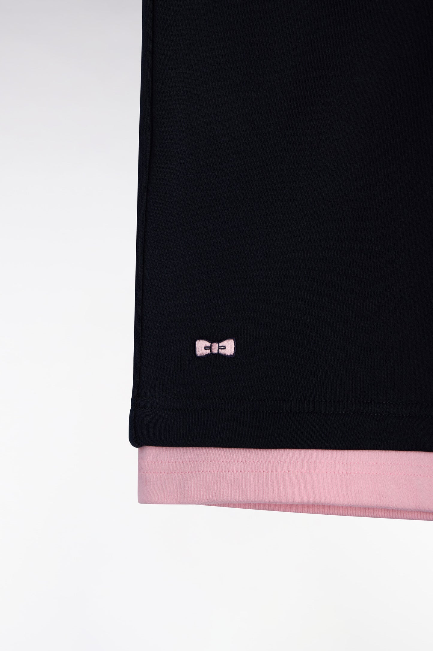 Short en molleton coton marine à bordures contrastées