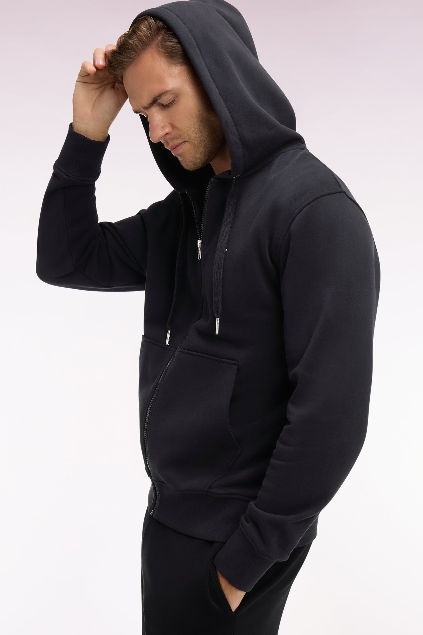 Sweatshirt zippé à capuche en molleton coton noir