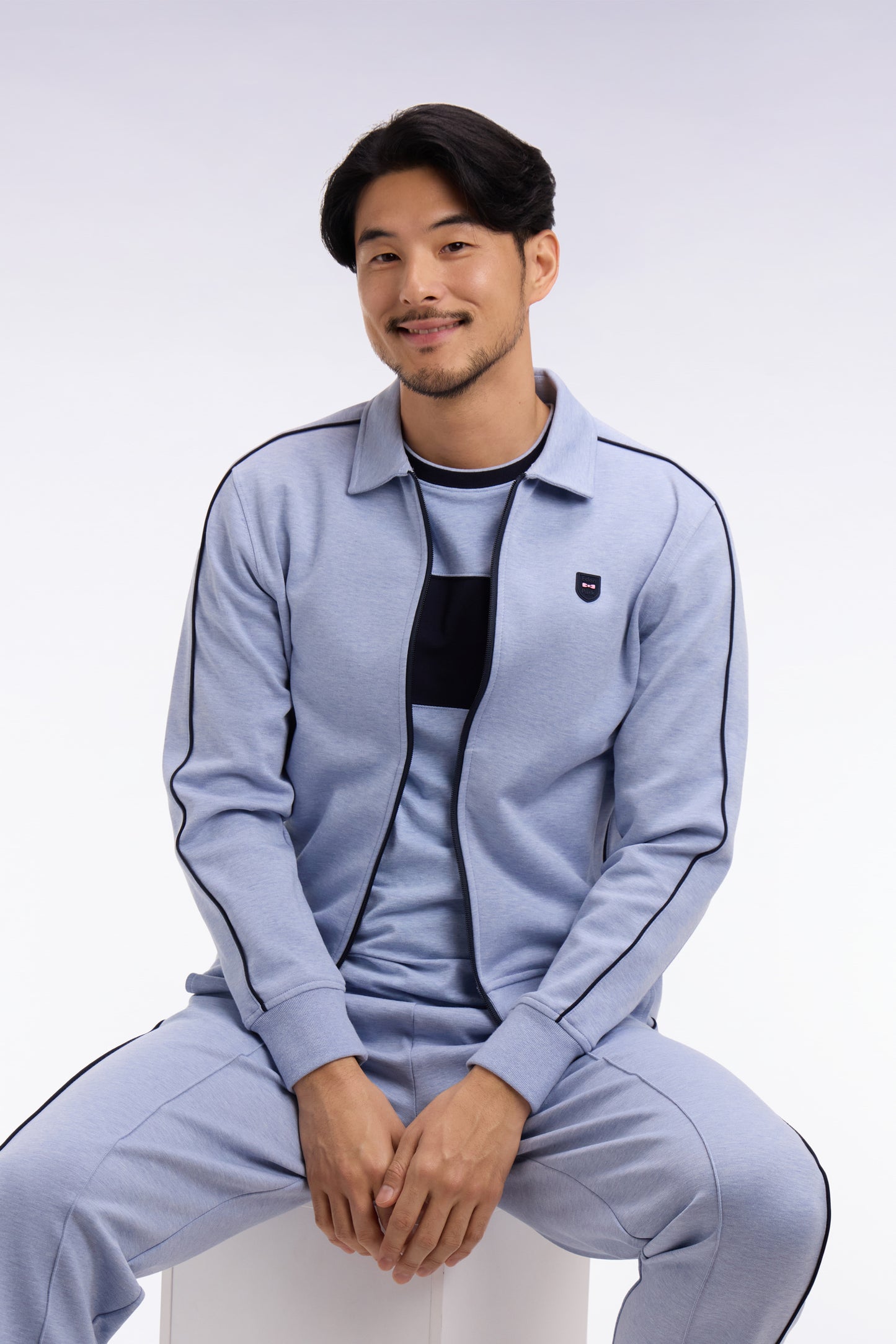 Sweatshirt blouson en molleton bleu ciel