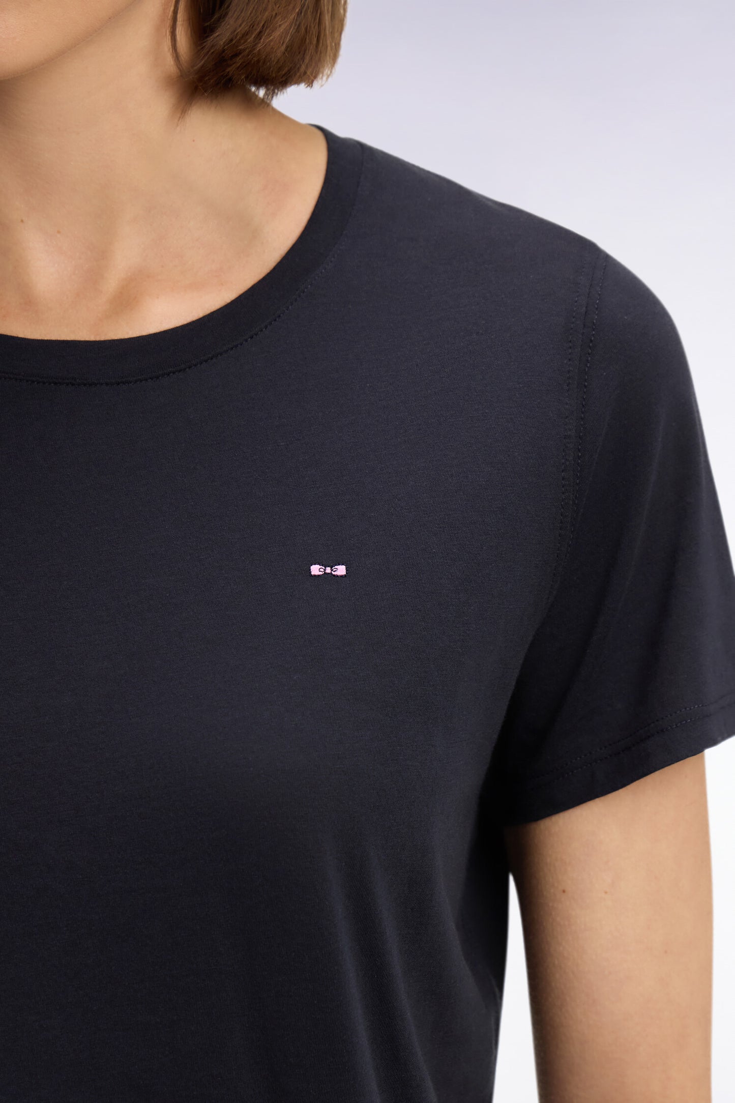 Short-sleeved T-shirt in navy Pima cotton, round neck, regular fit