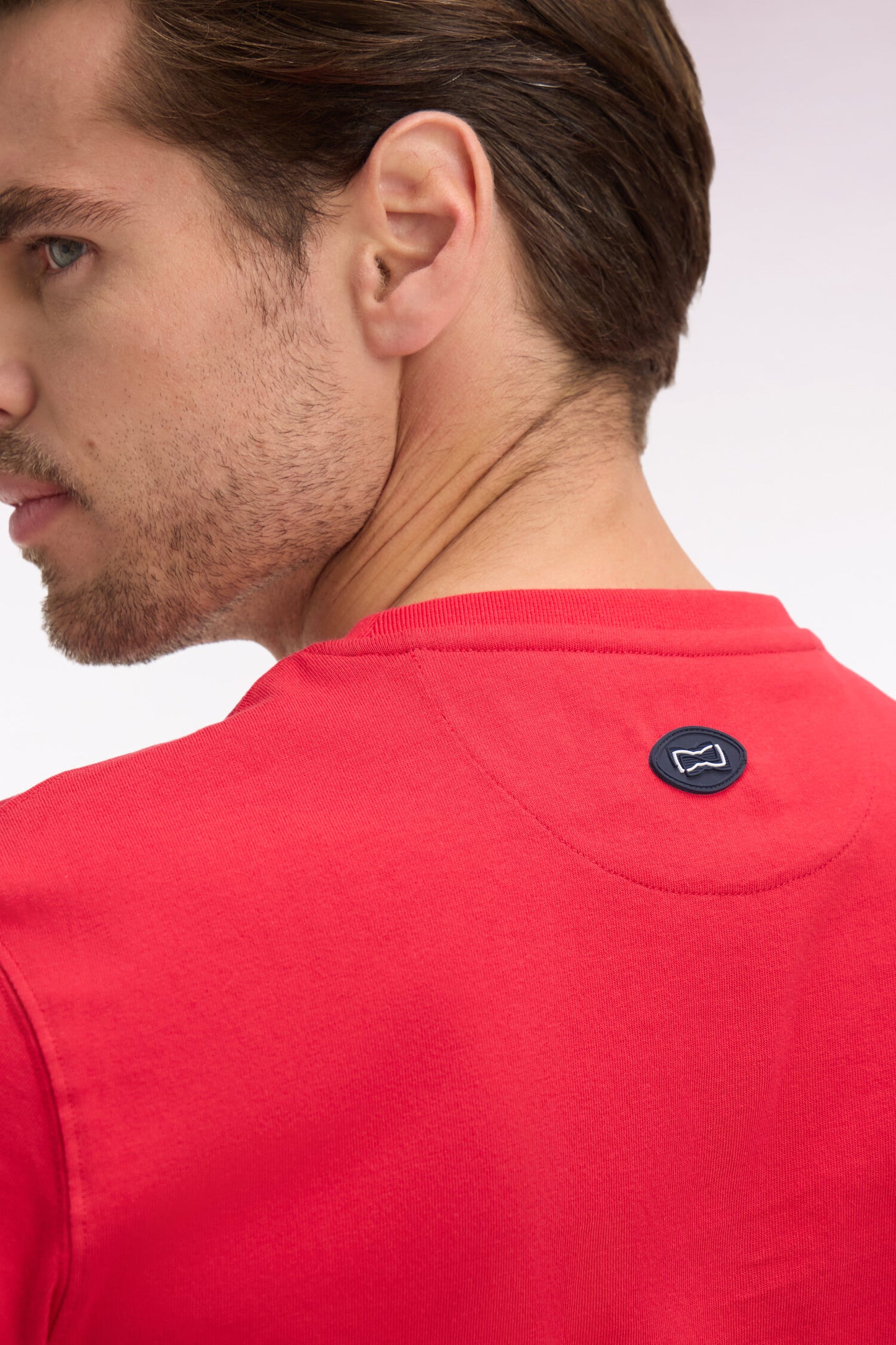 T-shirt à manches courtes en coton rouge sérigraphie écrue coupe regular