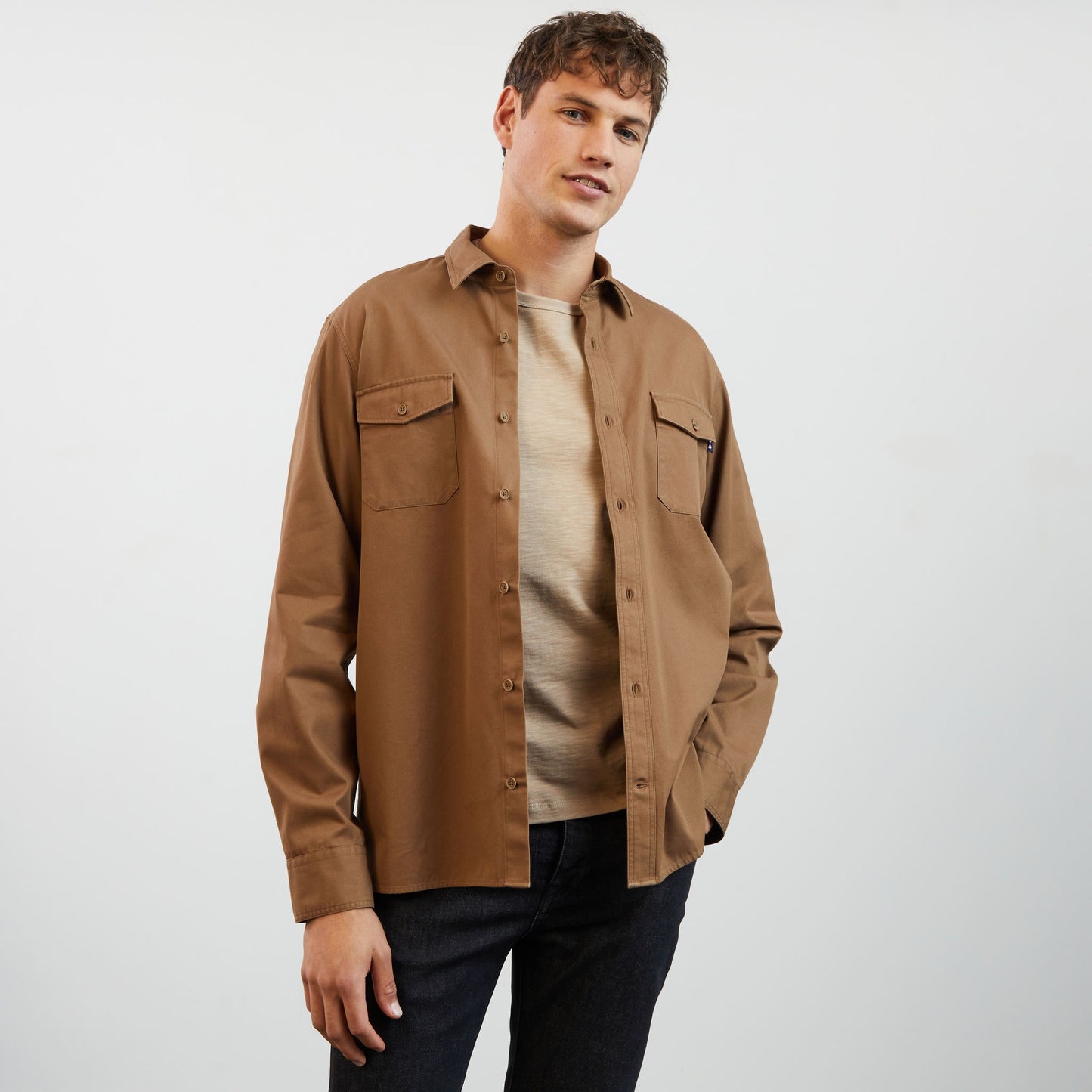 Chemise beige foncé unie en twill