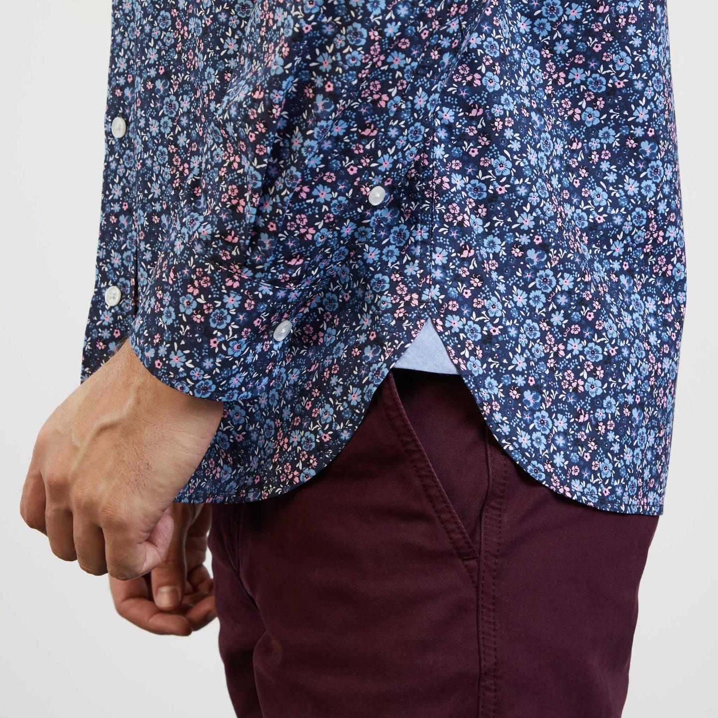 Chemise bleue imprimé exclusif fleuri