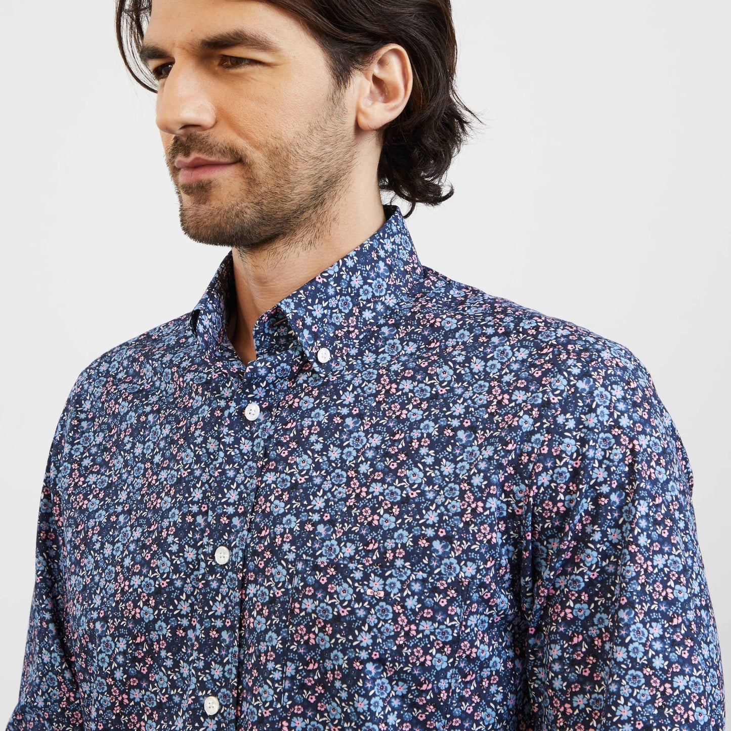 Chemise bleue imprimé exclusif fleuri