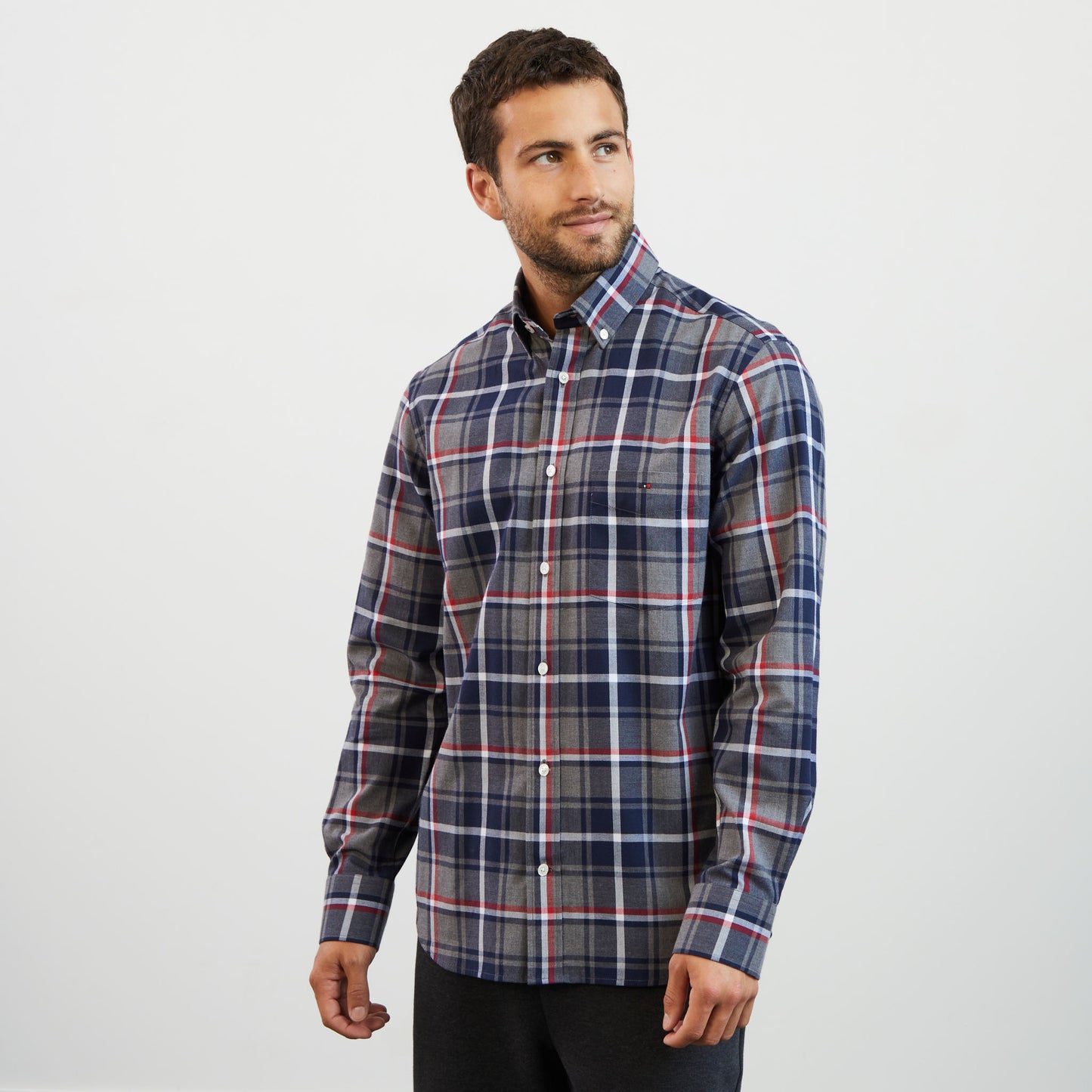 Chemise rouge à motif carreaux