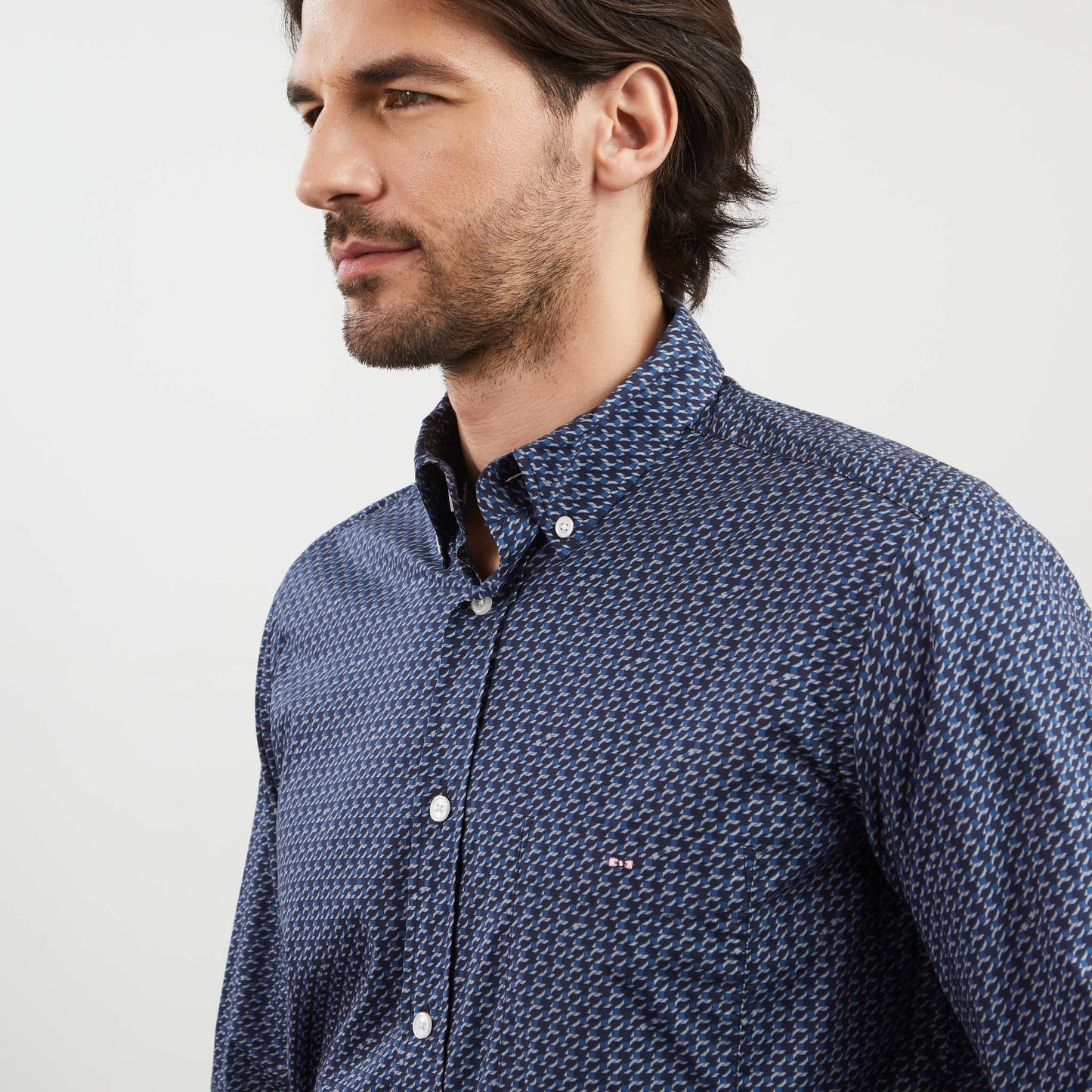 Grey shirt with geometric micro-motif
