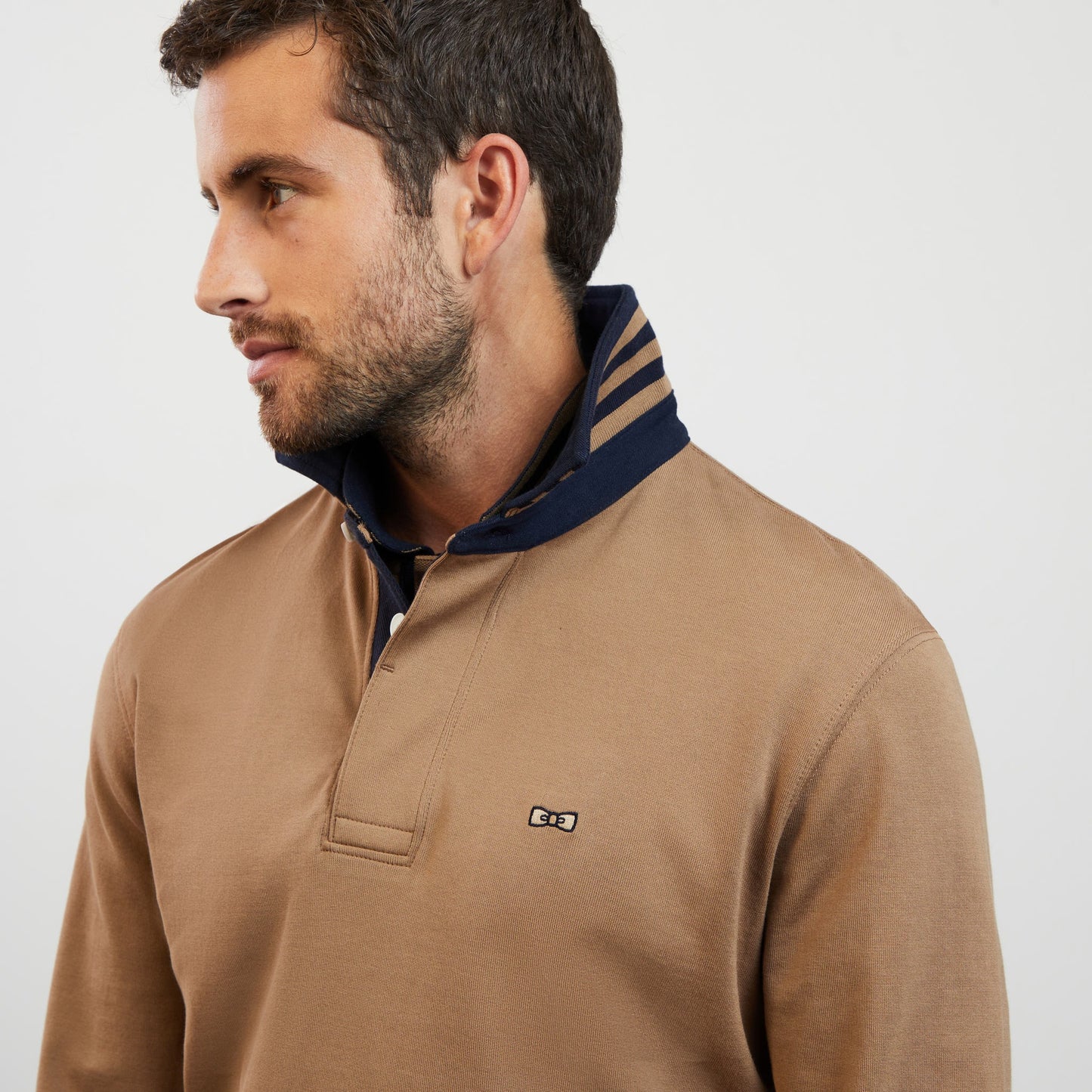 Dark beige long-sleeved rugby shirt