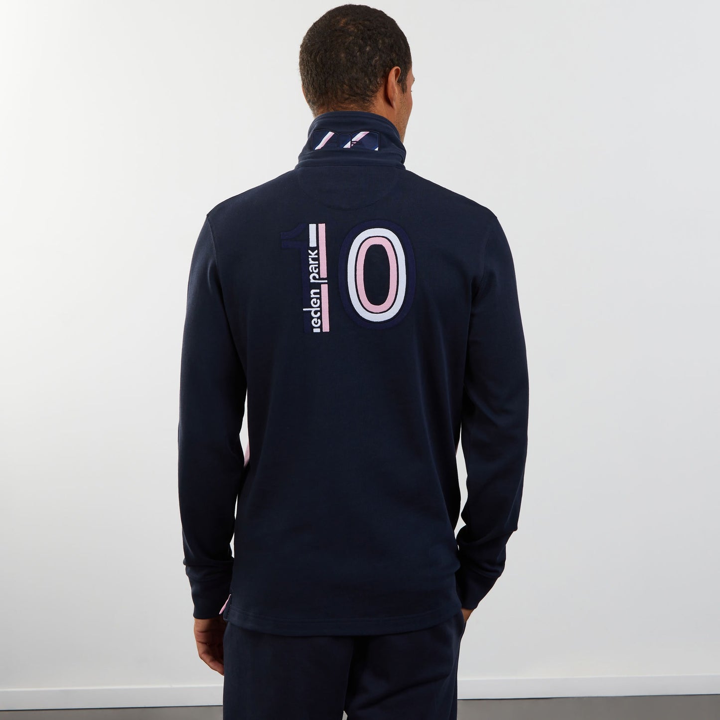 Maillot cerclé bleu foncé à broderie 10 dos