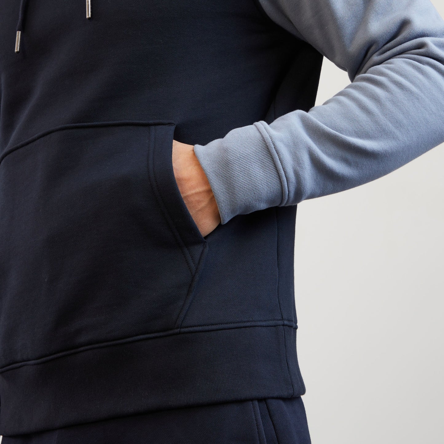 Sweat bleu colorblock