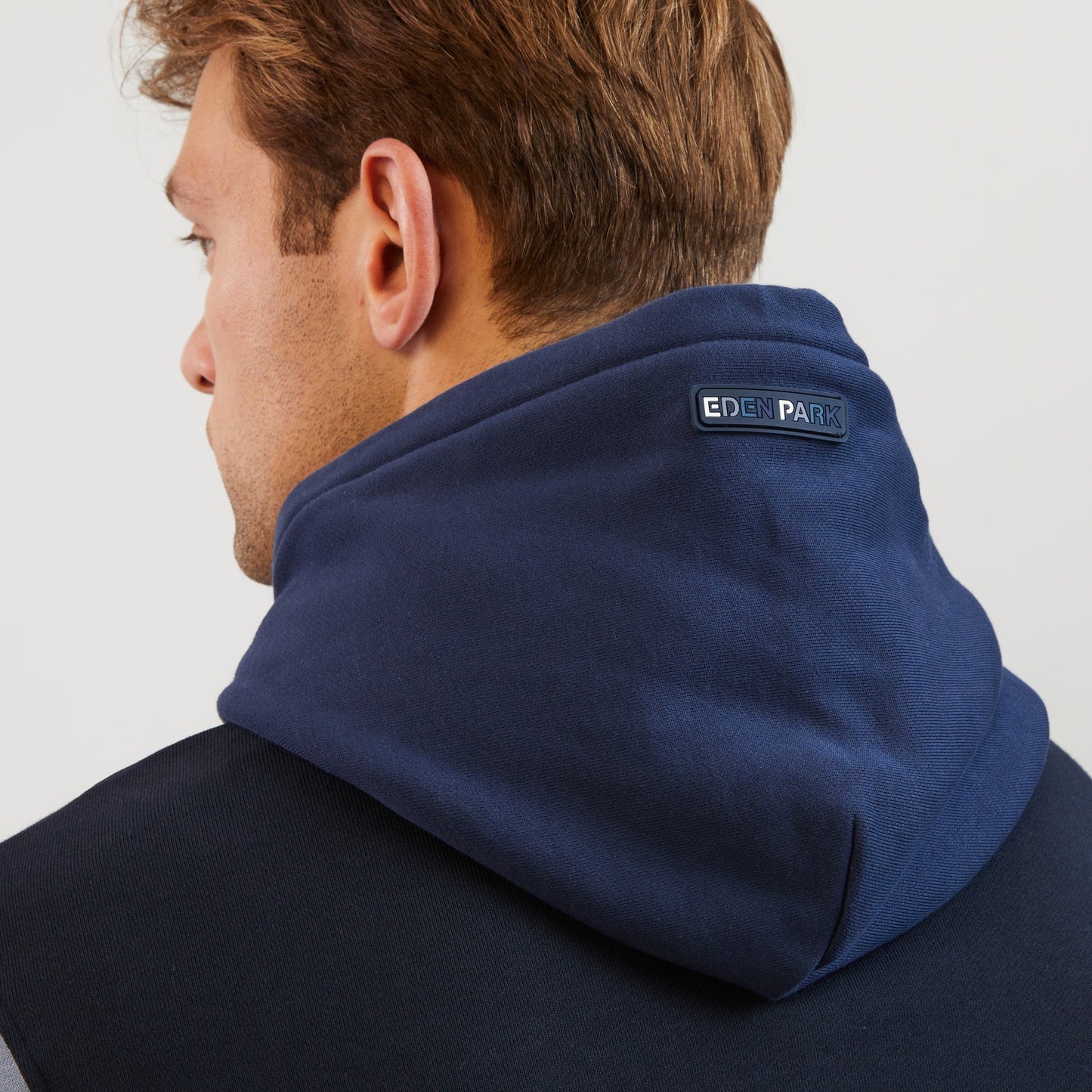 Sweat bleu colorblock