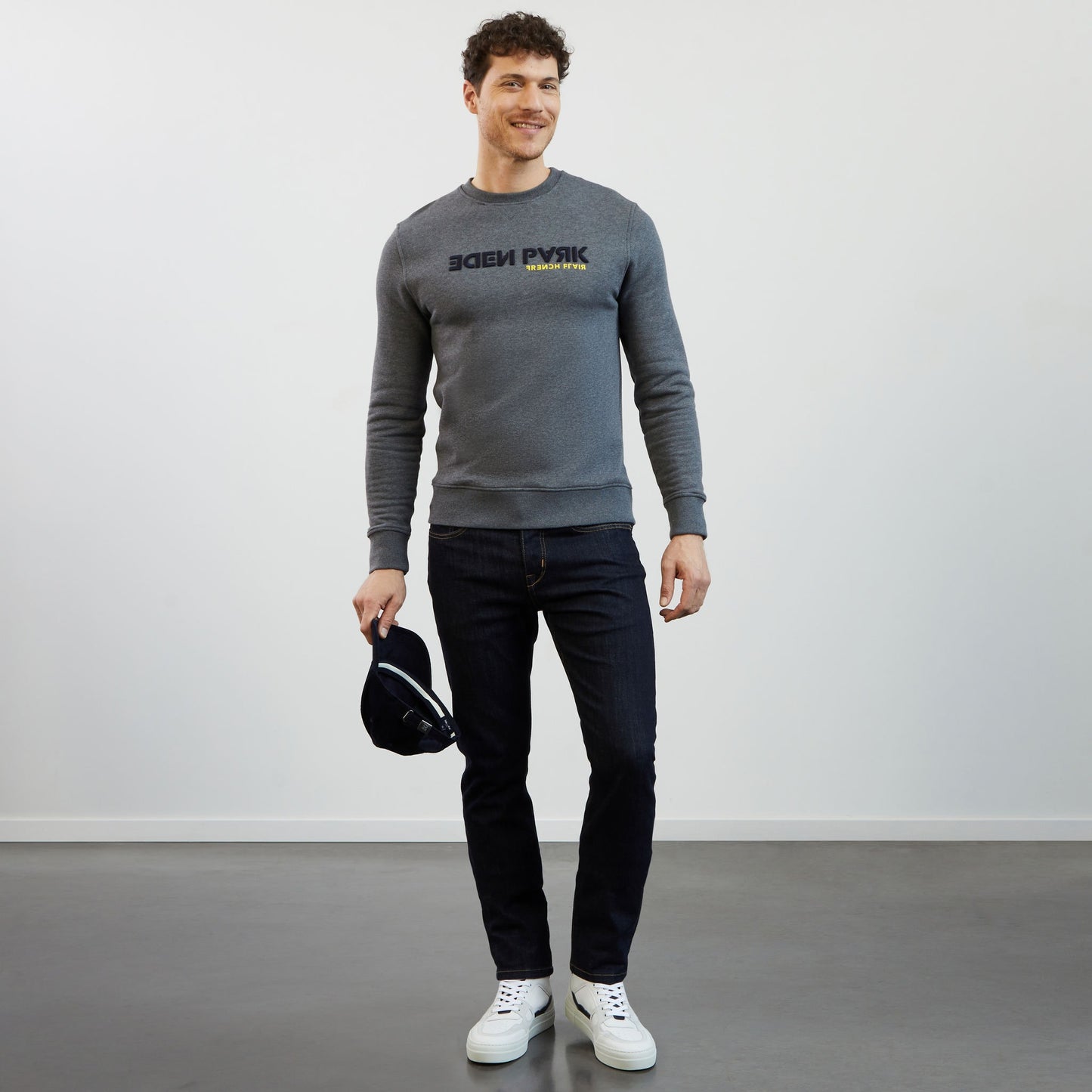 Sweat gris col rond