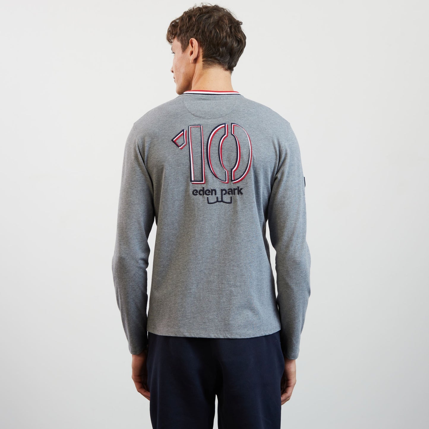 T-shirt gris manches longues détails broderies n°10 et XV de France