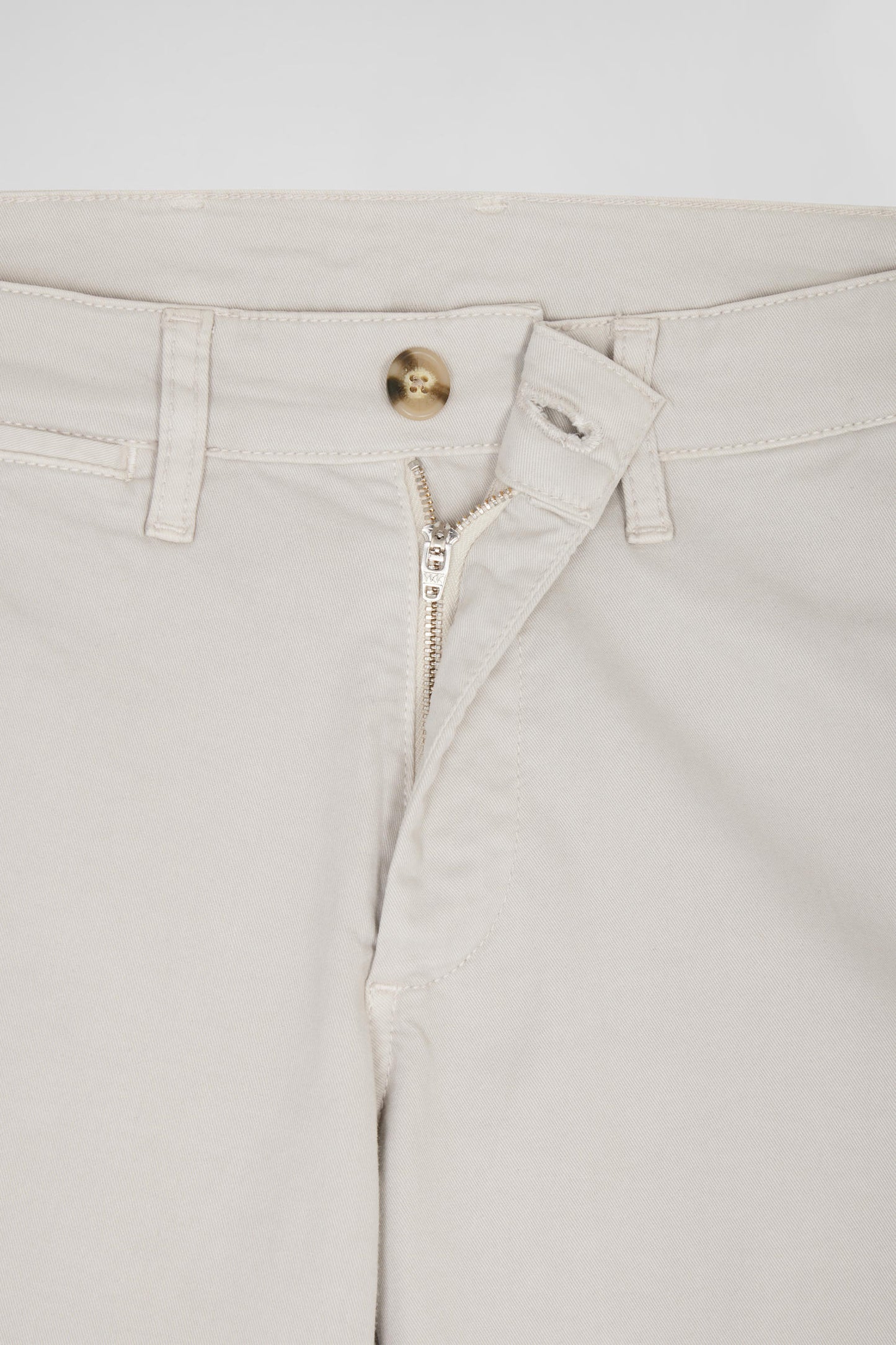 Pantalon chino camel en gabardine de coton stretch coupe Regular - Image 7