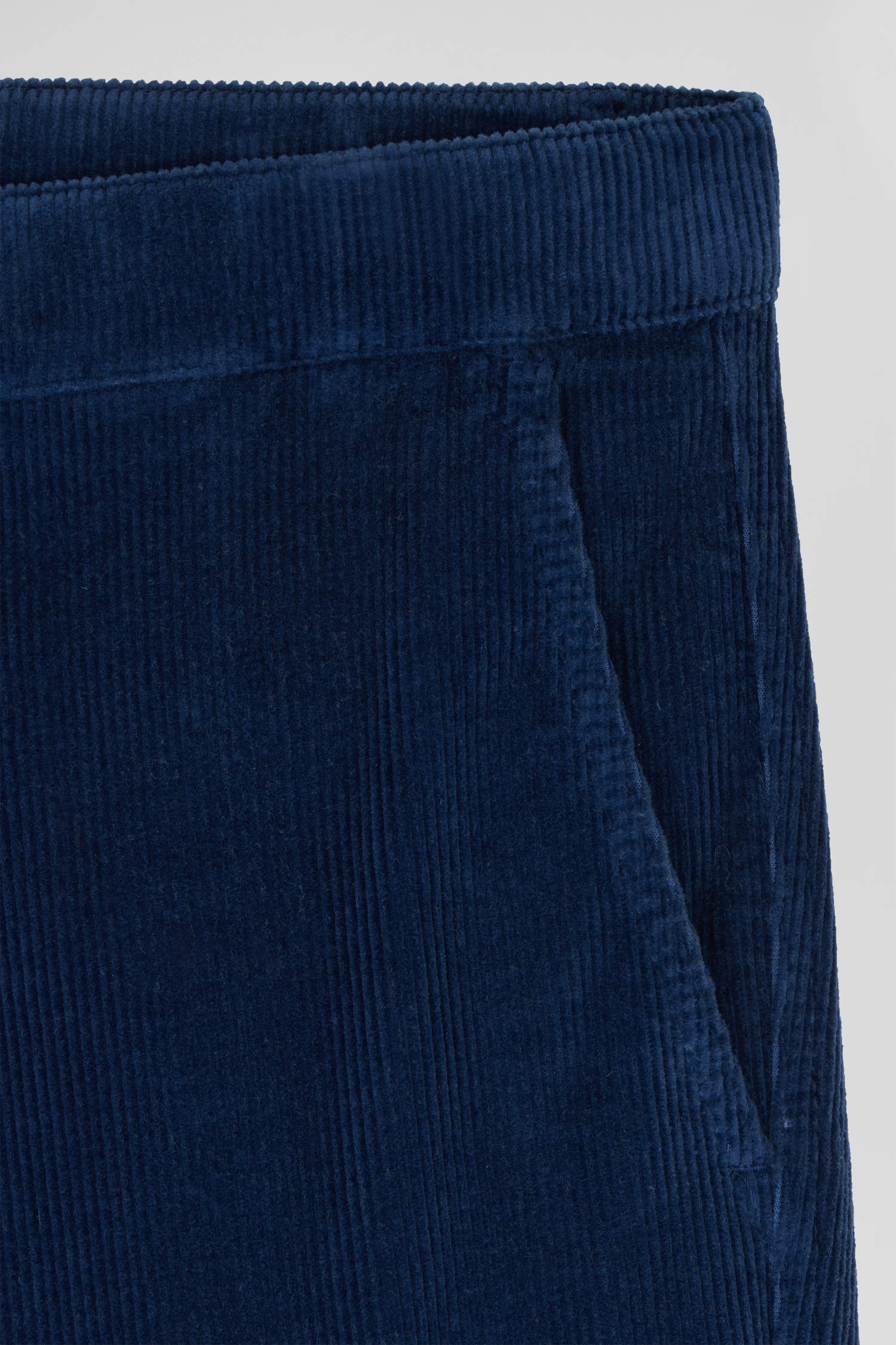 Pantalon chino en coton velours stretch bleu coupe Regular