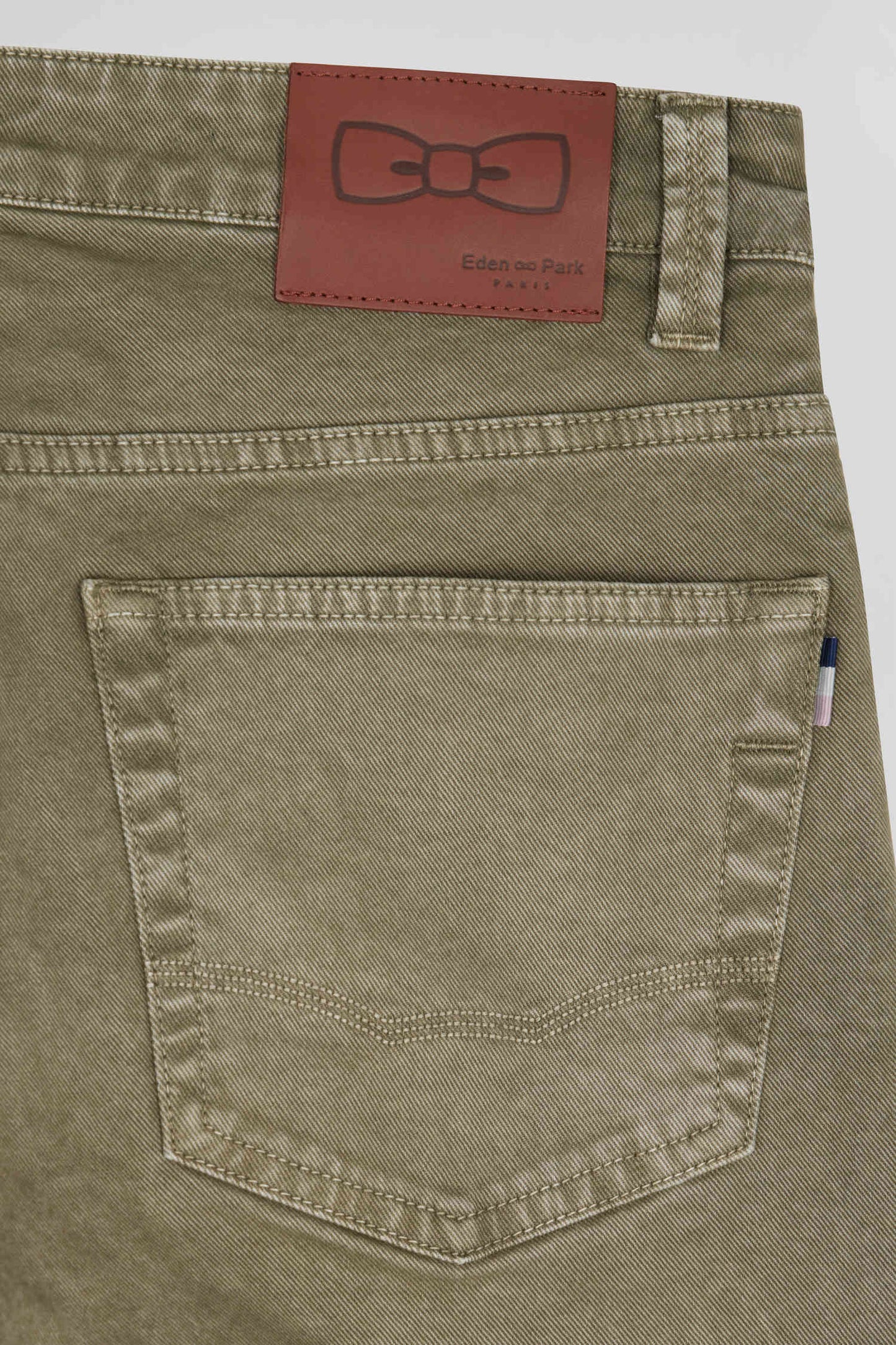 Pantalon 5 poches en coton stretch beige coupe Regular - Image 9