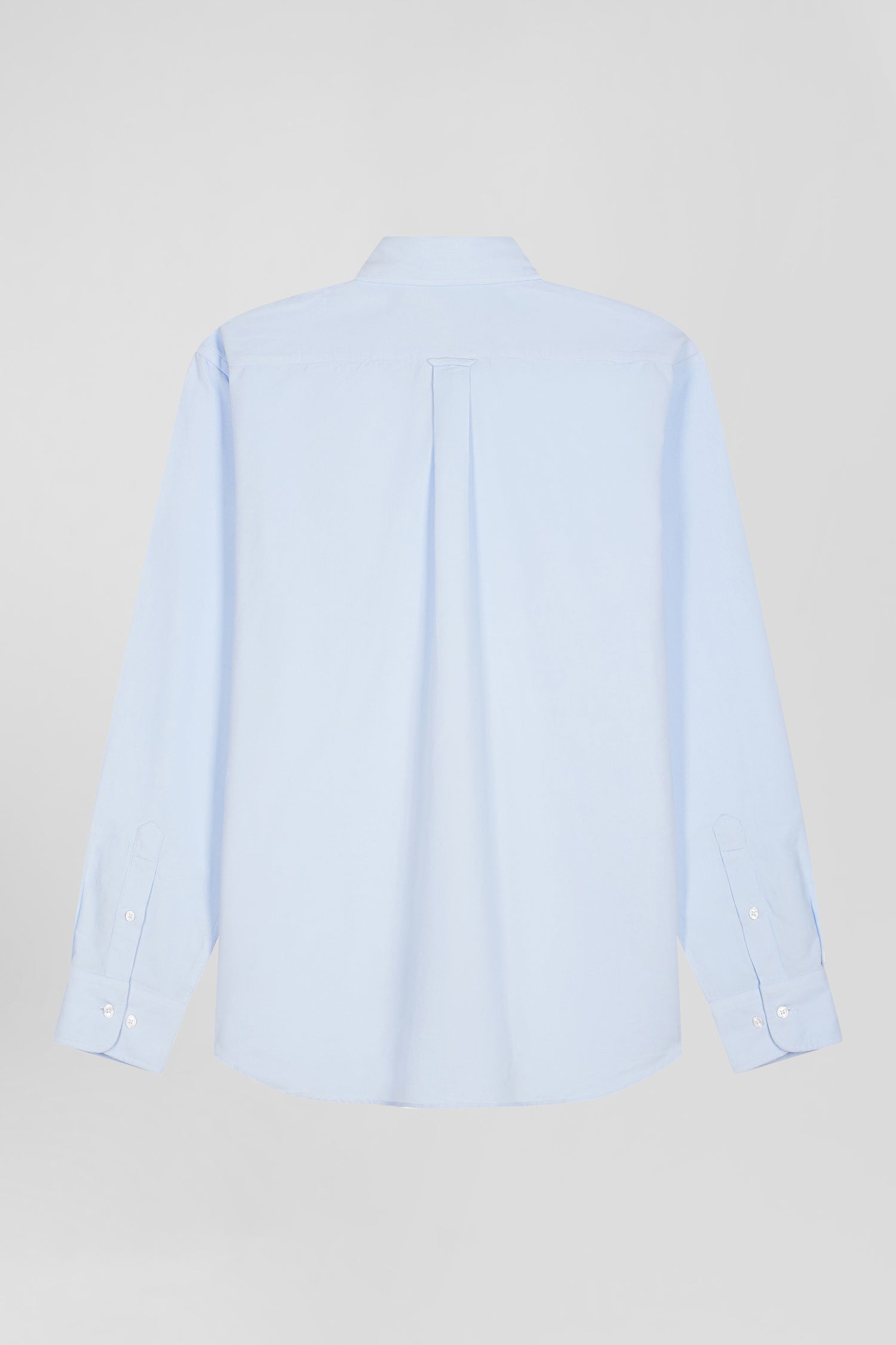 Chemise en coton uni ciel col boutonné et poche poitrine coupe Regular