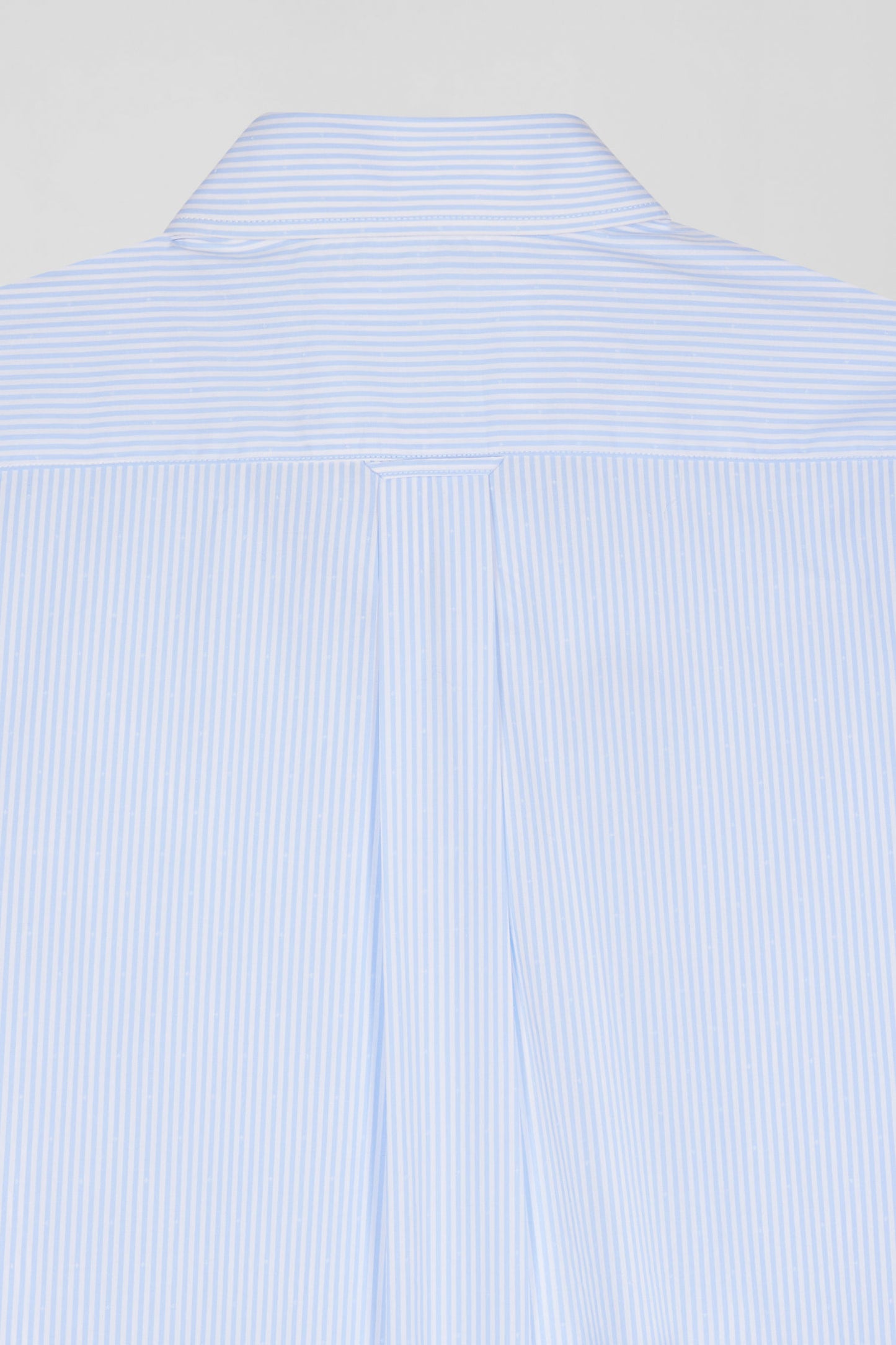 Chemise en coton jacquard rayé ciel coupe Regular