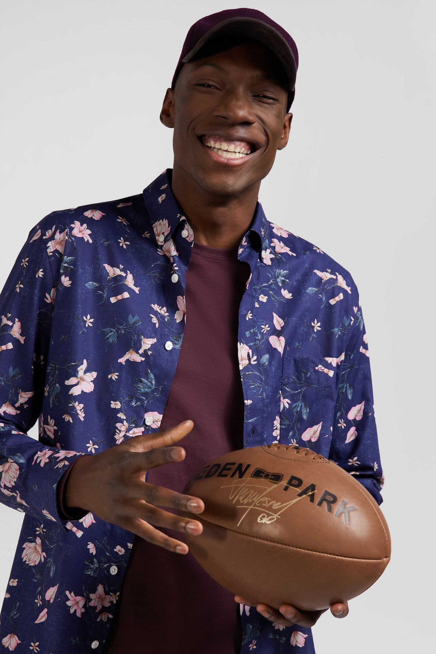 Regular navy Pima cotton poplin shirt with floral print