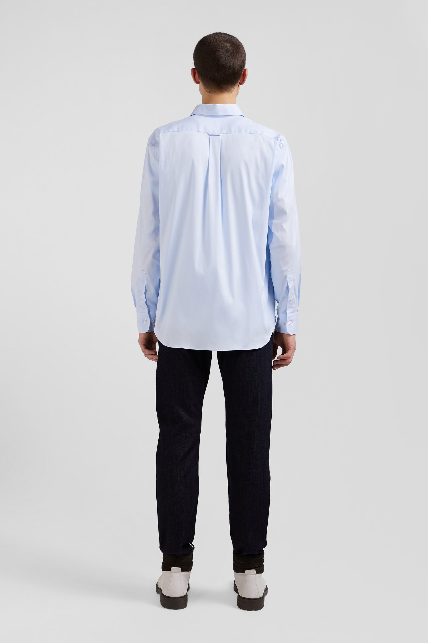 Chemise unie ciel en coton stretch mélangé coupe Regular