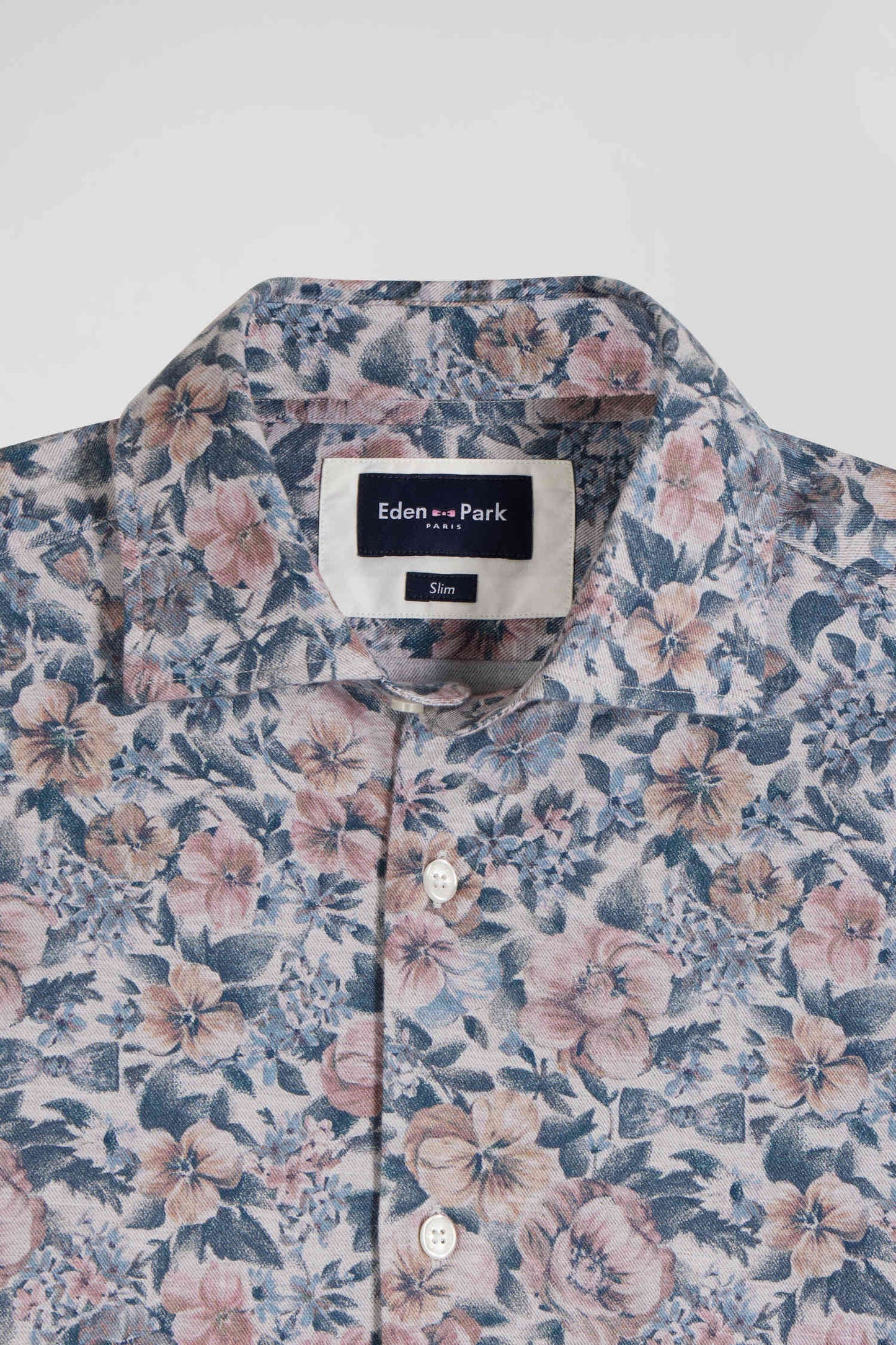 Slim beige cotton shirt