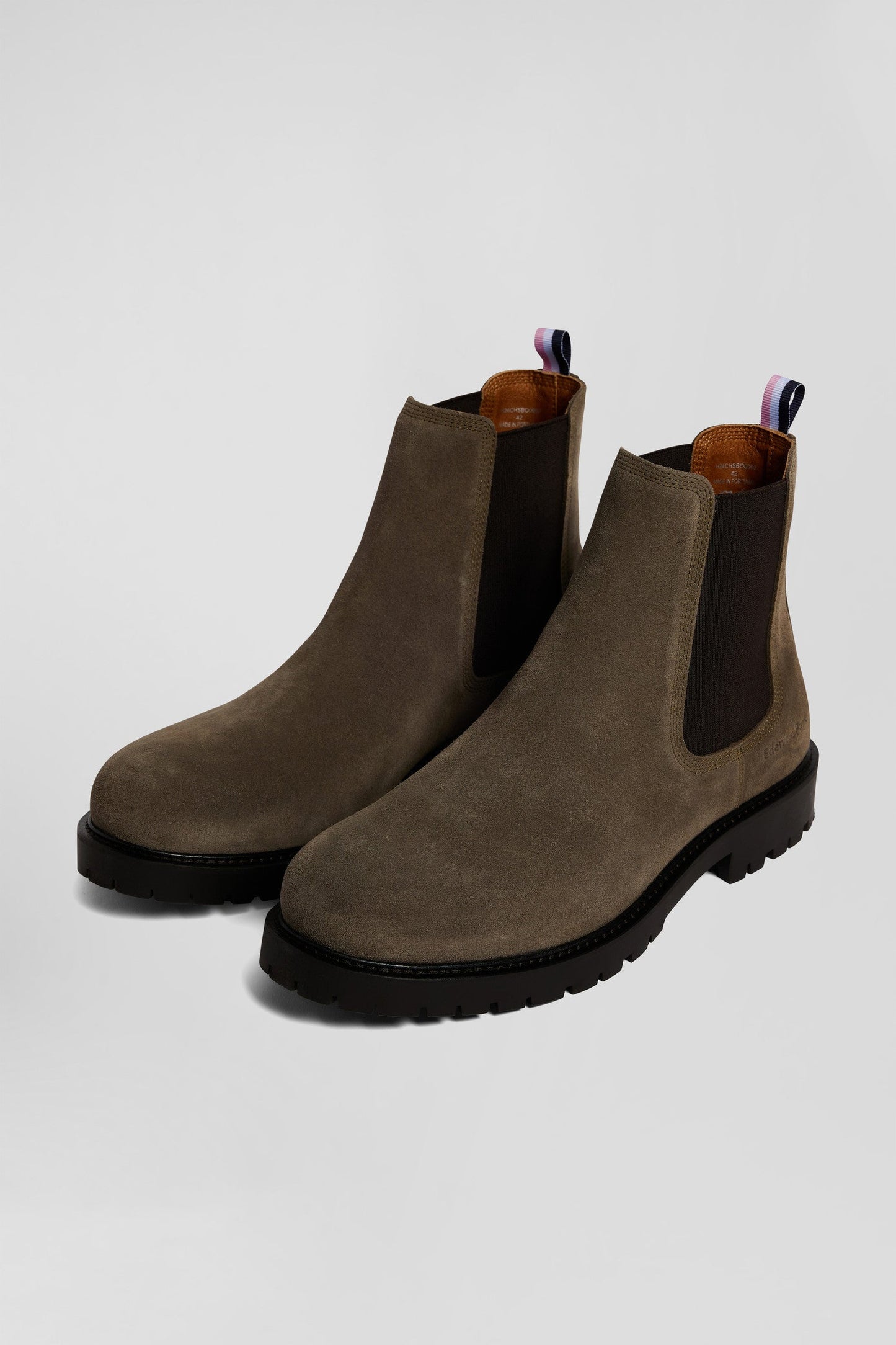 Chelsea boots en cuir grises à semelle crantée - Image 2