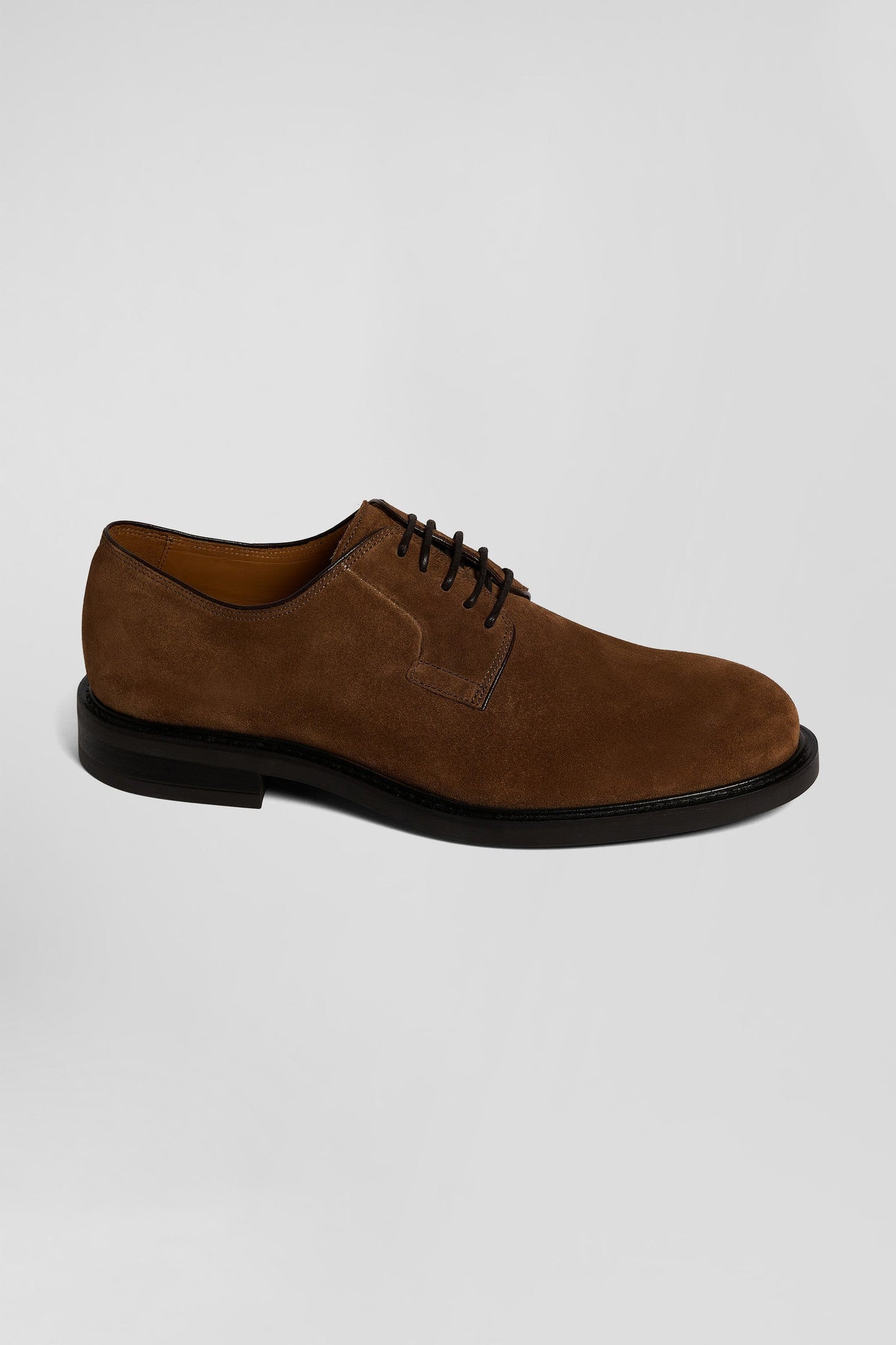 Derbies lacés en cuir suédé marron - Image 1