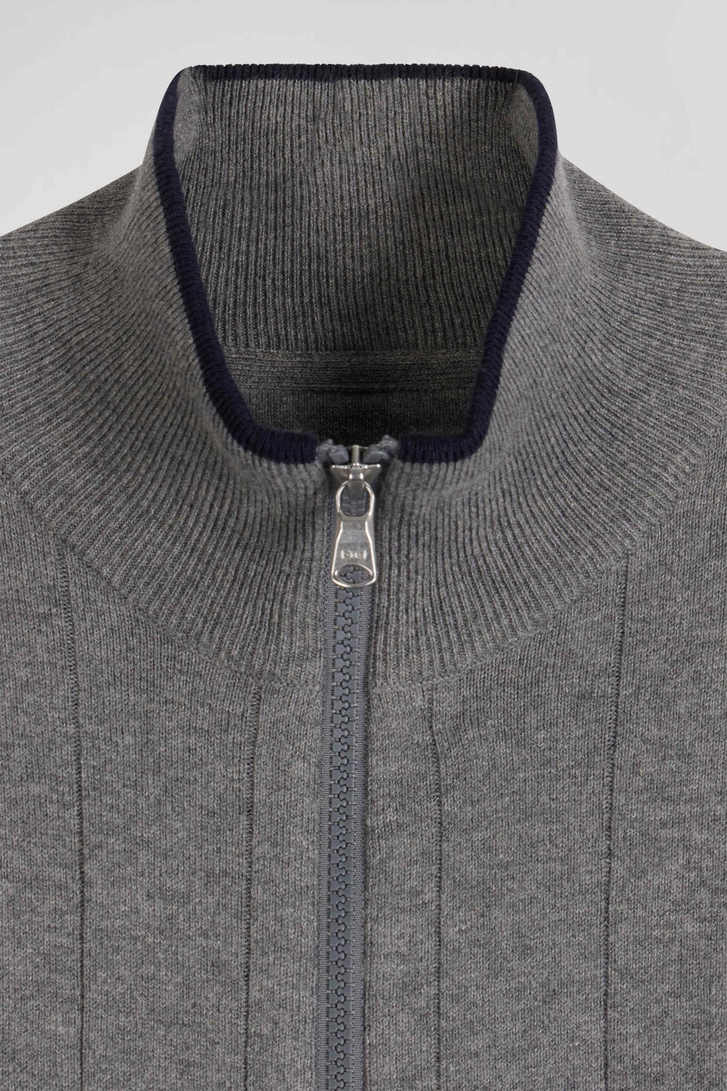 Cardigan zippé en coton et cachemire gris coupe Regular rayures verticales