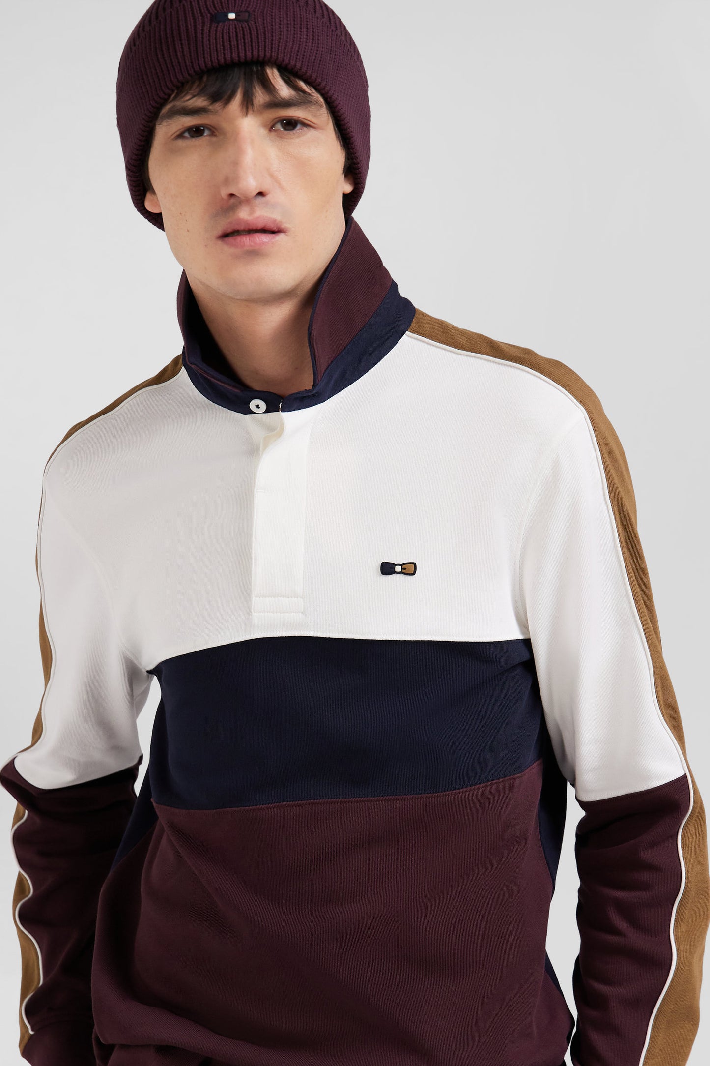 Regular burgundy long-sleeved cotton rugby shirt with back embroidery and piping
