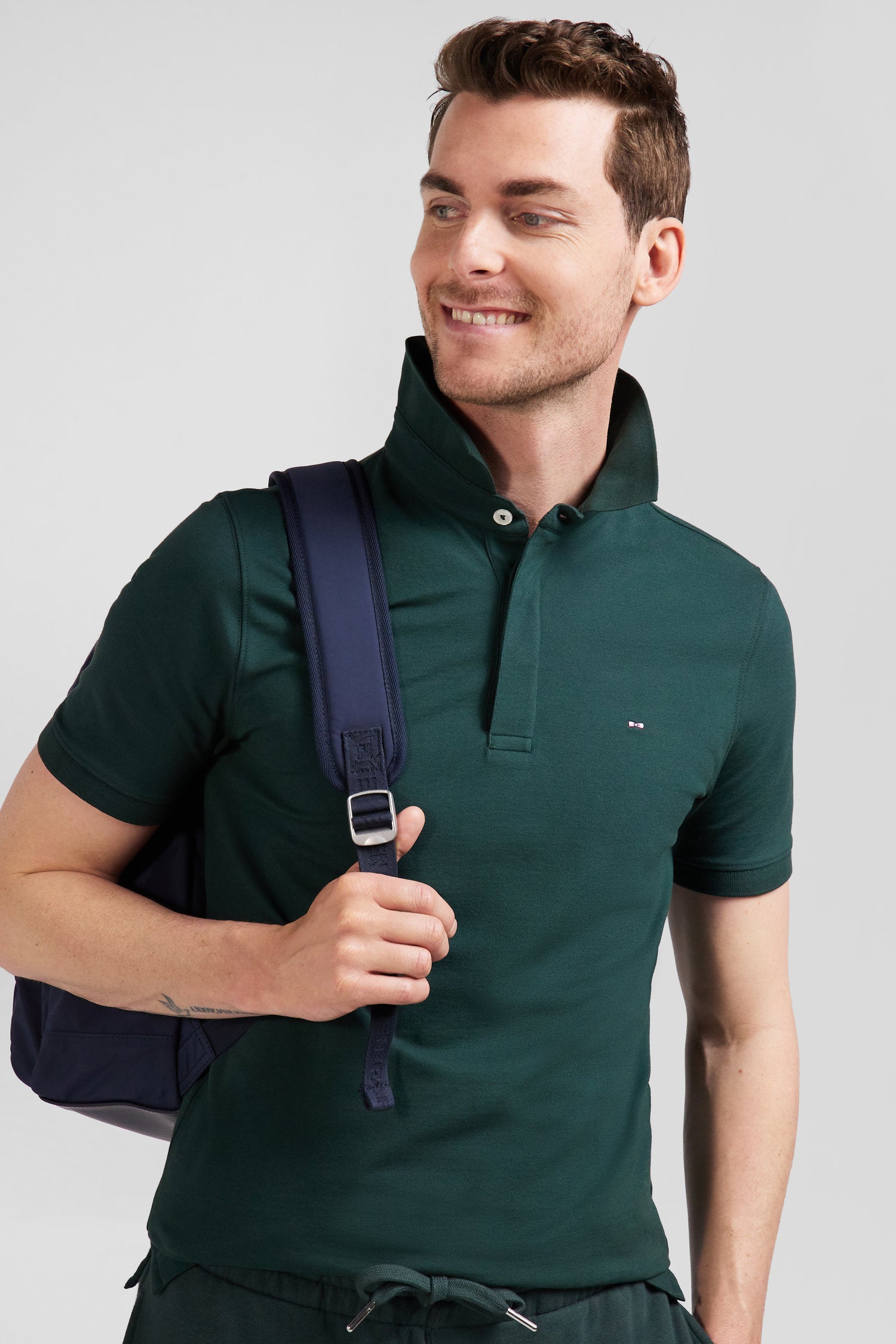 Polo manches courtes en piqué coton vert coupe Slim