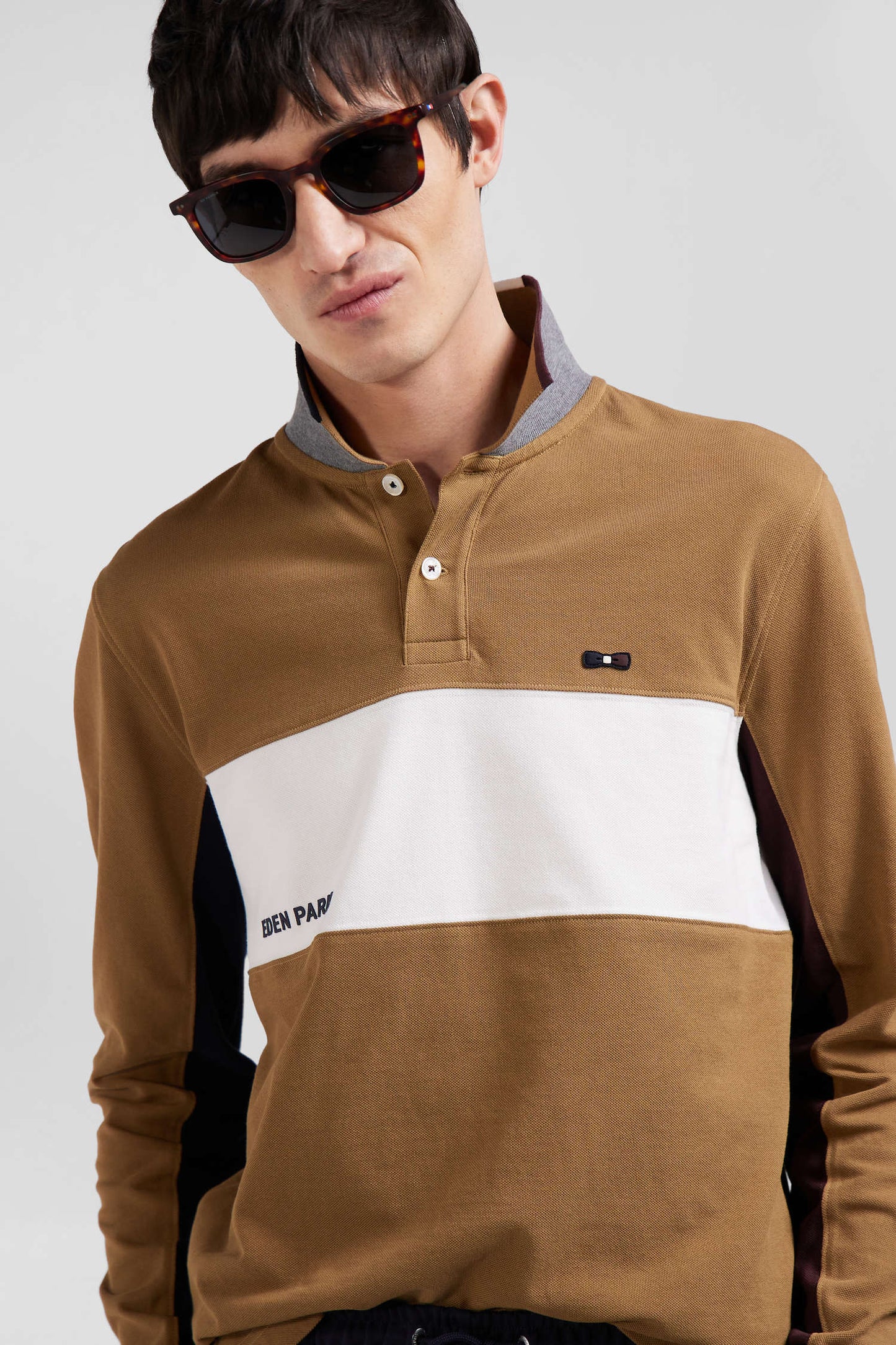 Polo manches longues colorblock en piqué coton noisette coupe Regular