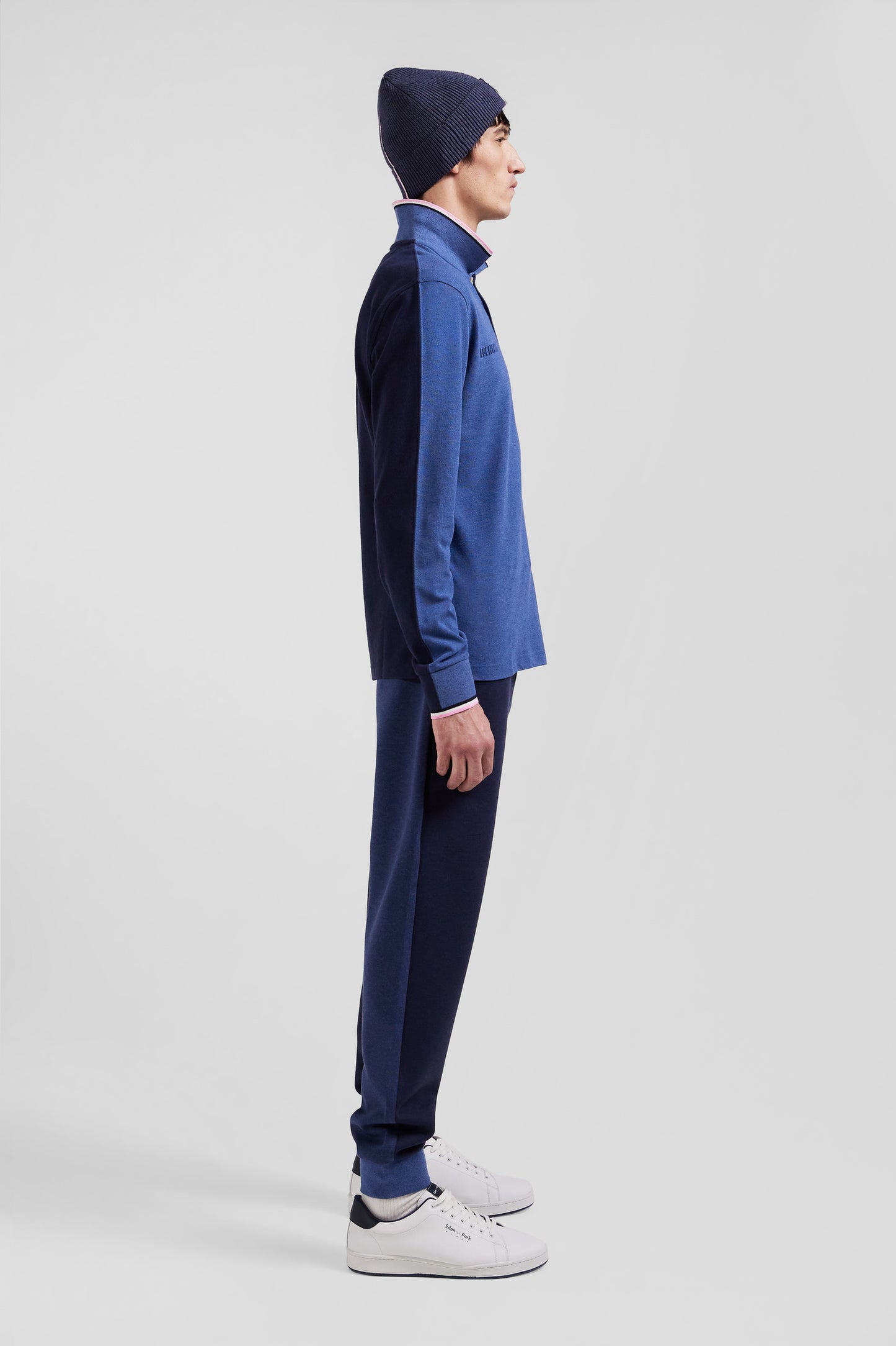 Regular dark blue long-sleeved cotton piqué polo shirt with tricolor details