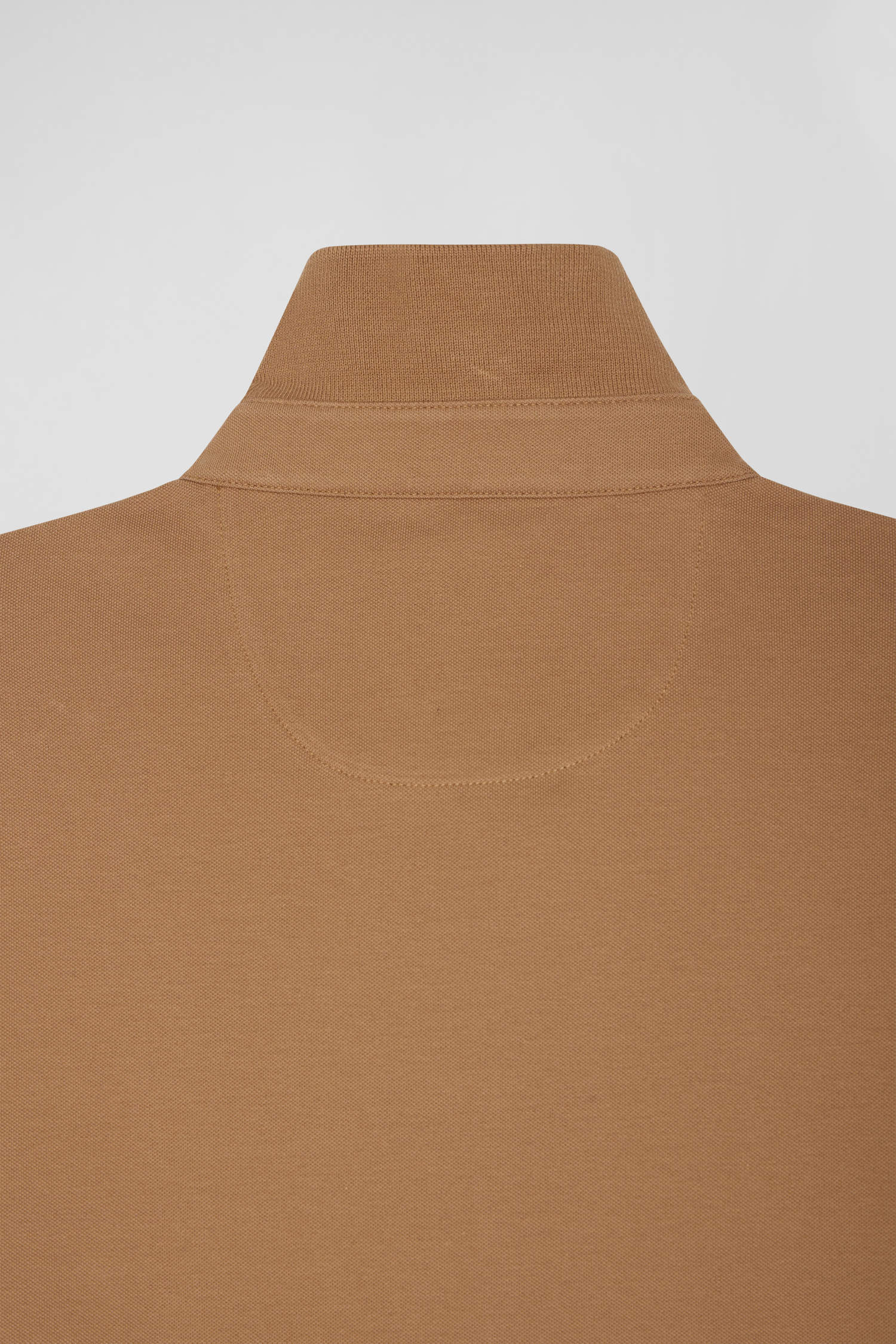 Polo manches longues en piqué coton camel coupe Slim