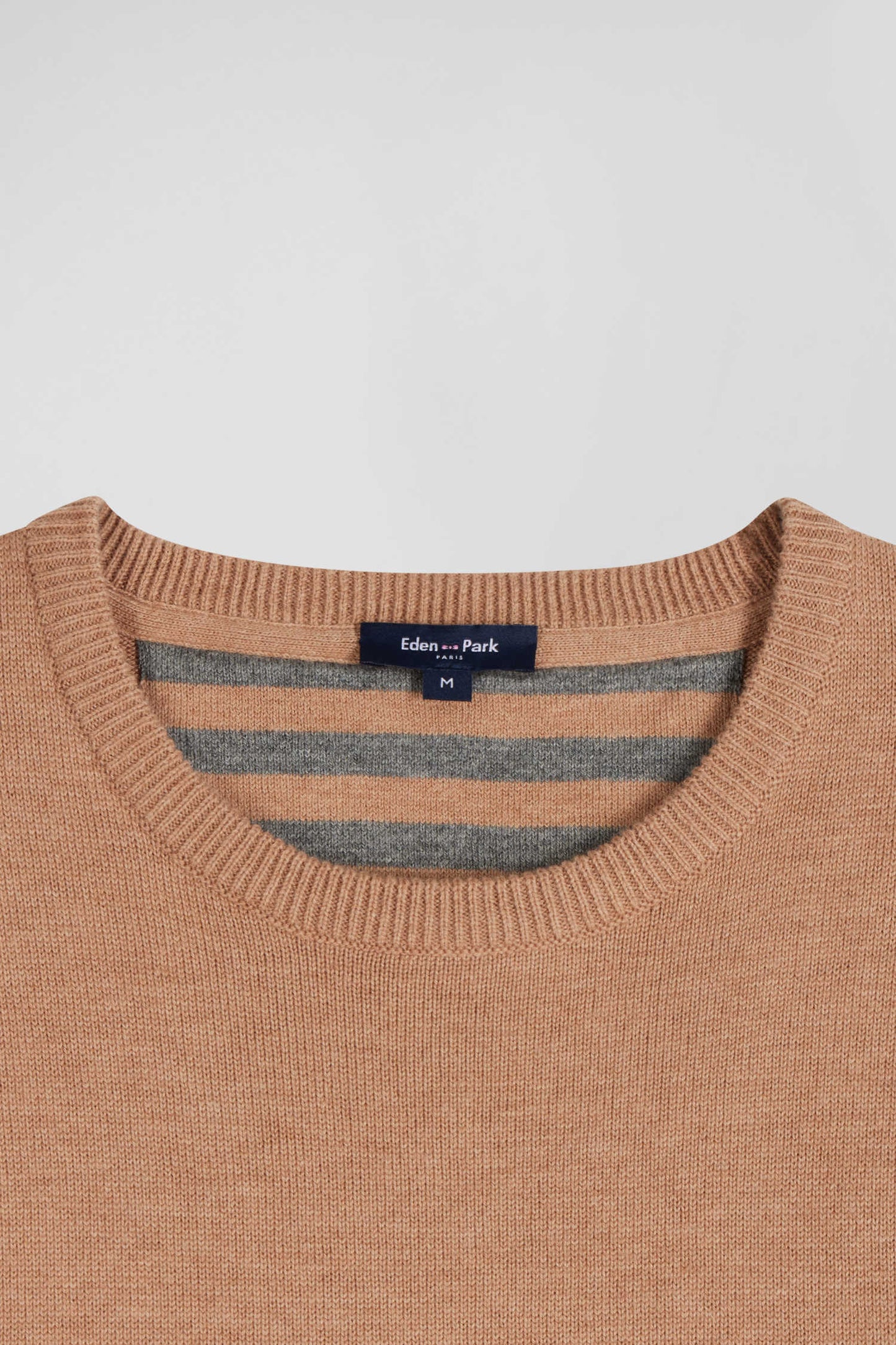 Pull col rond en laine et coton camel coupe Regular - Image 8