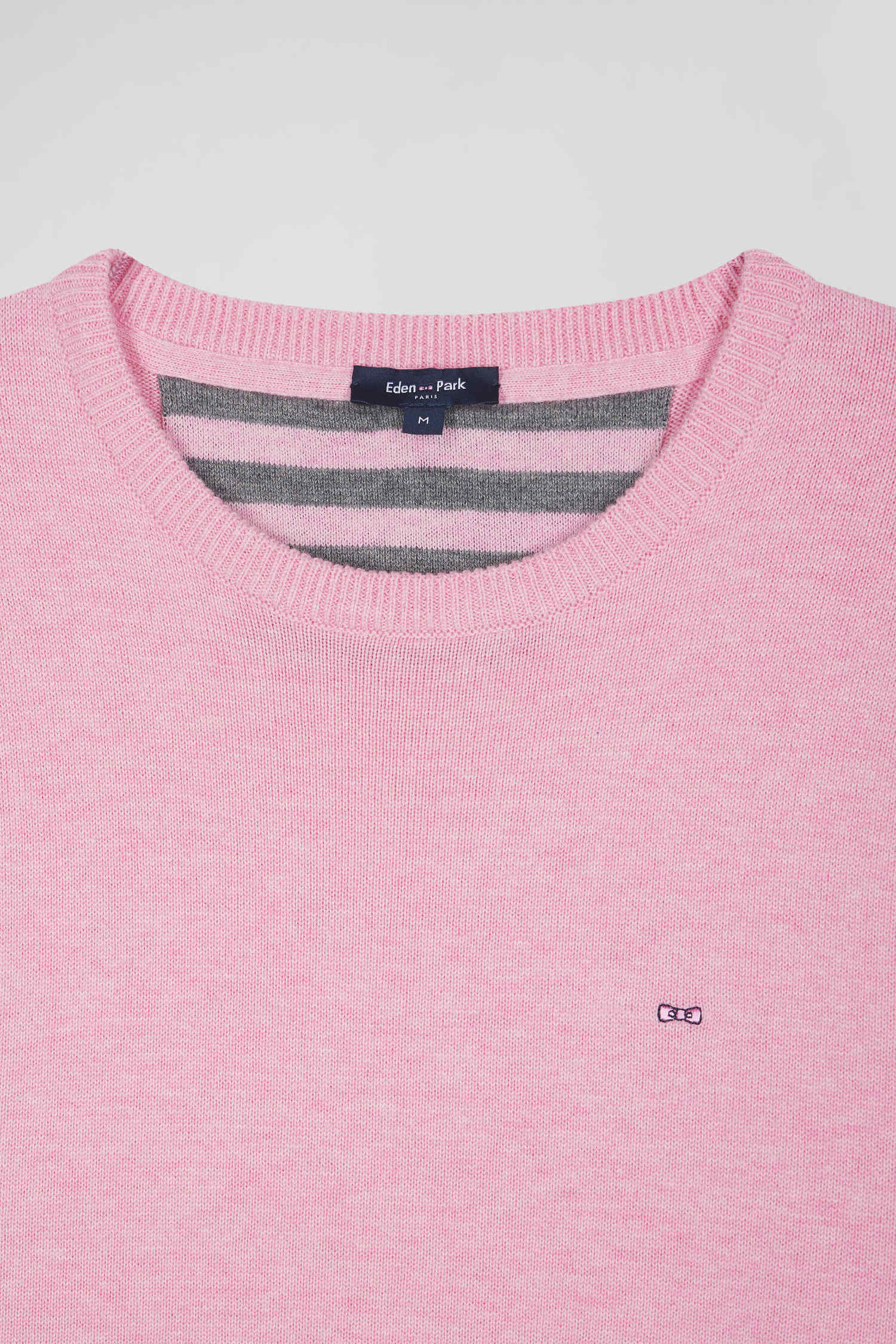 Pull col V en laine et coton rose coupe Regular