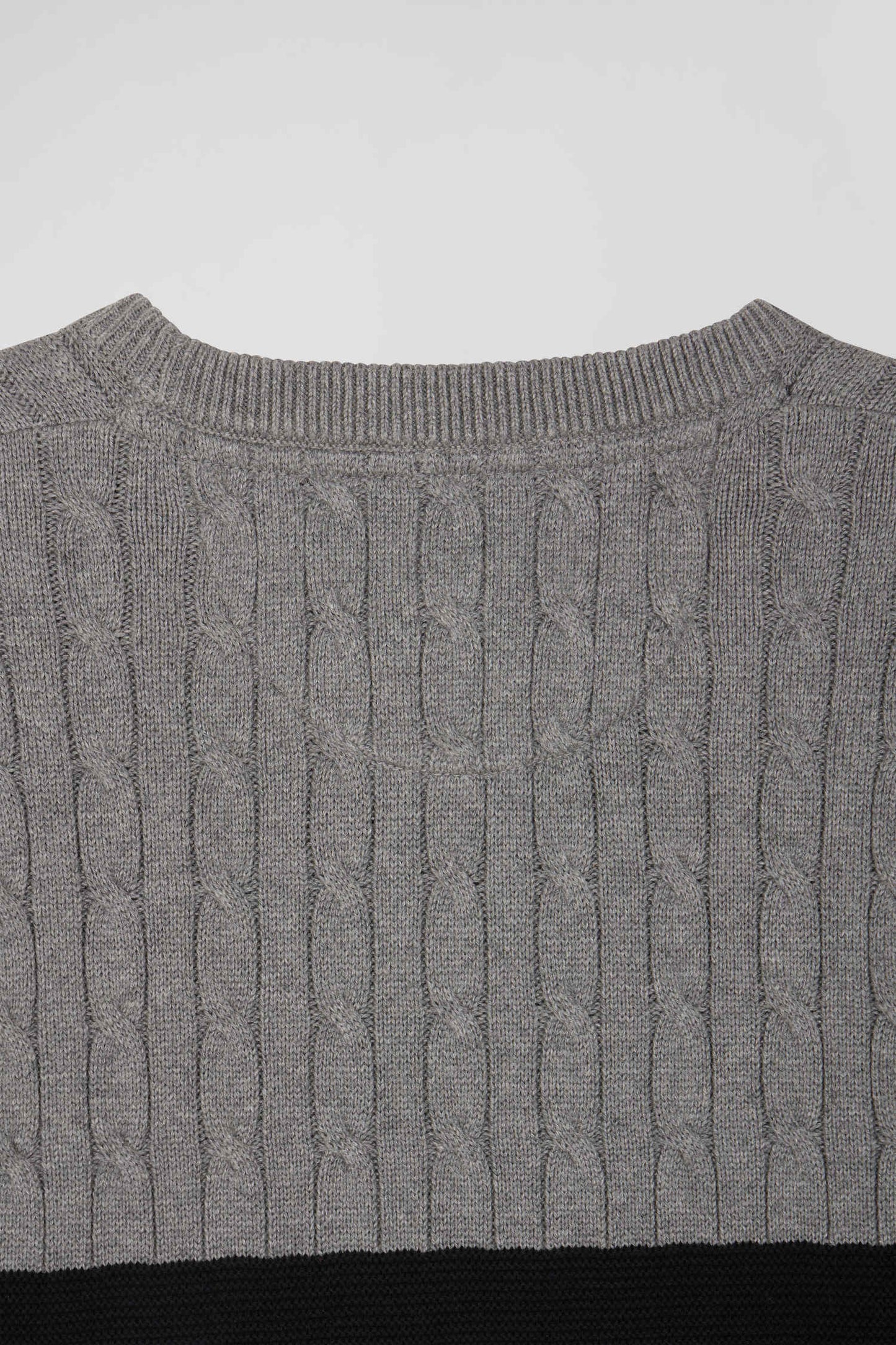 Pull col rond en maille coton fantaisie gris coupe Regular - Image 10