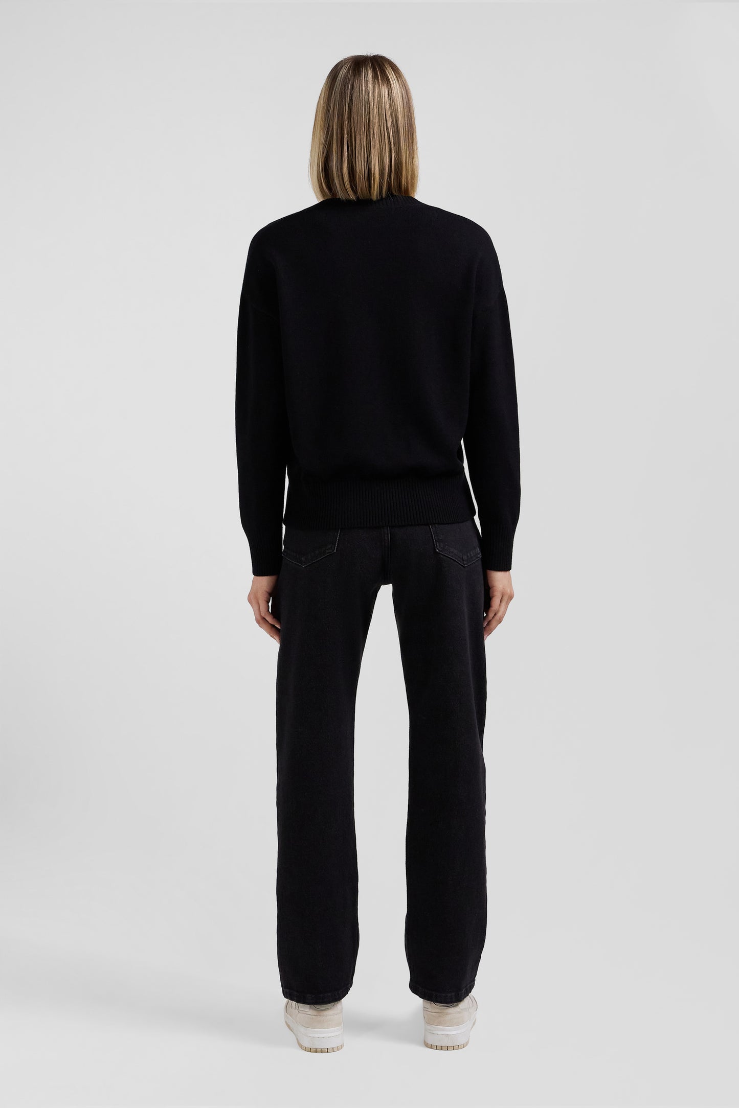 Relax black wool and cotton V-neck jumper