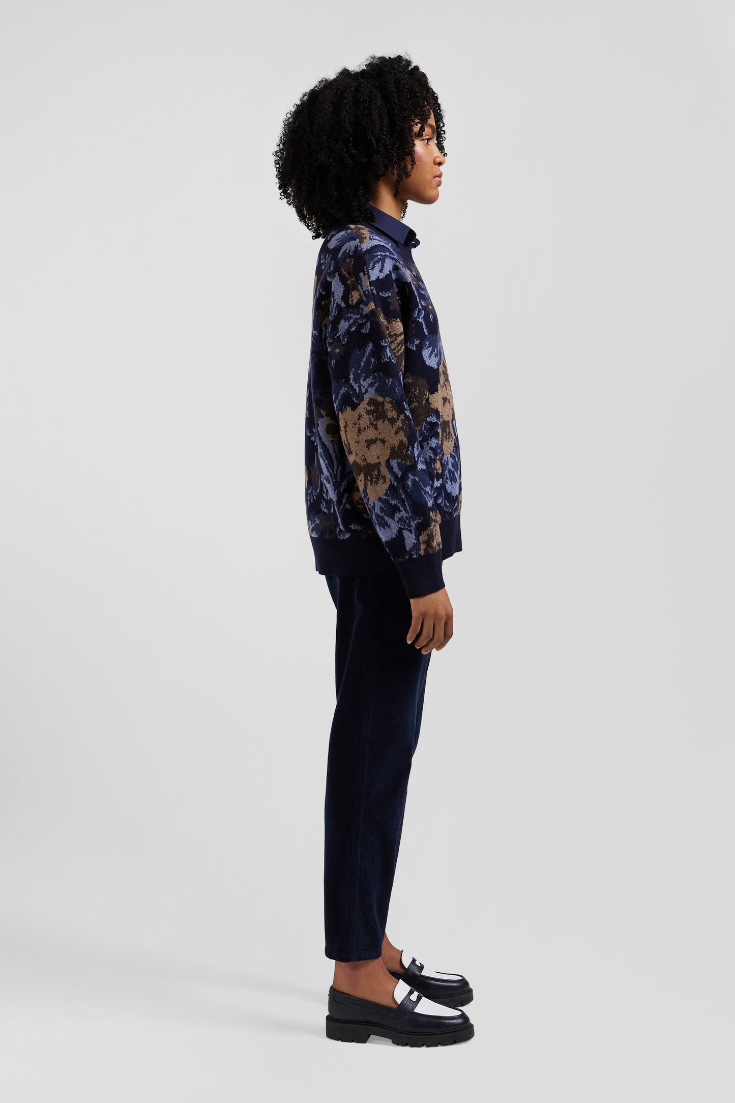 Oversize navy wool and cotton crew neck jumper with floral patterns