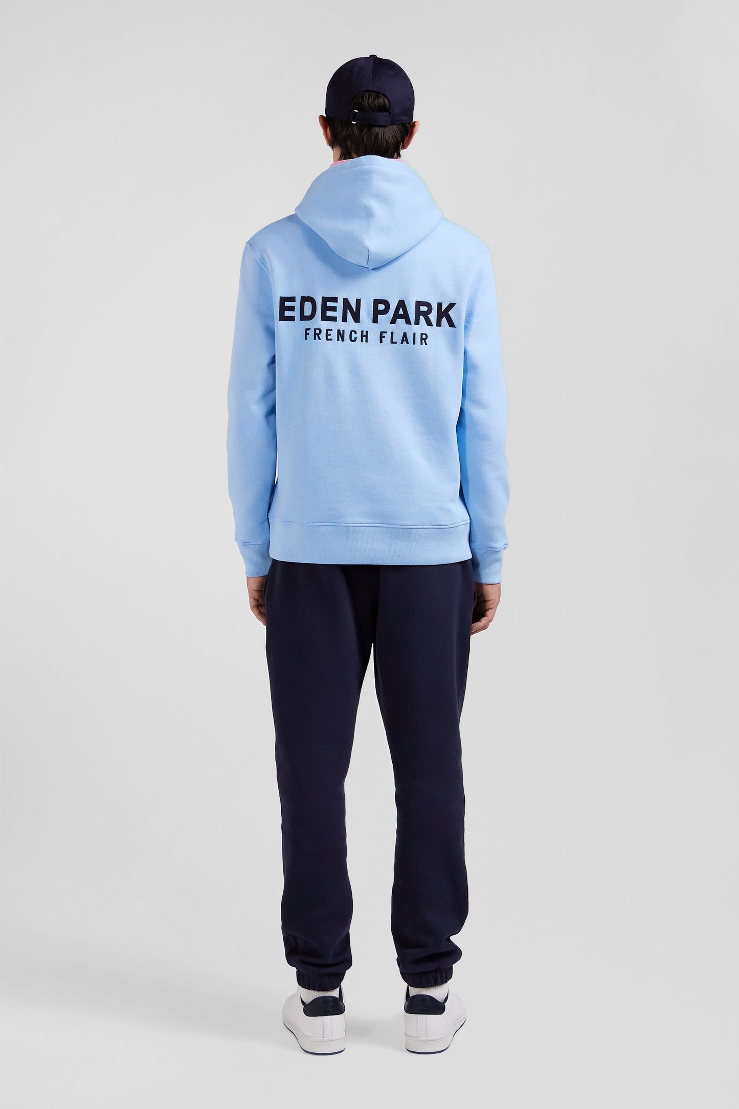 Sweatshirt à capuche en molleton ciel broderie Eden Park coupe Regular - Image 7