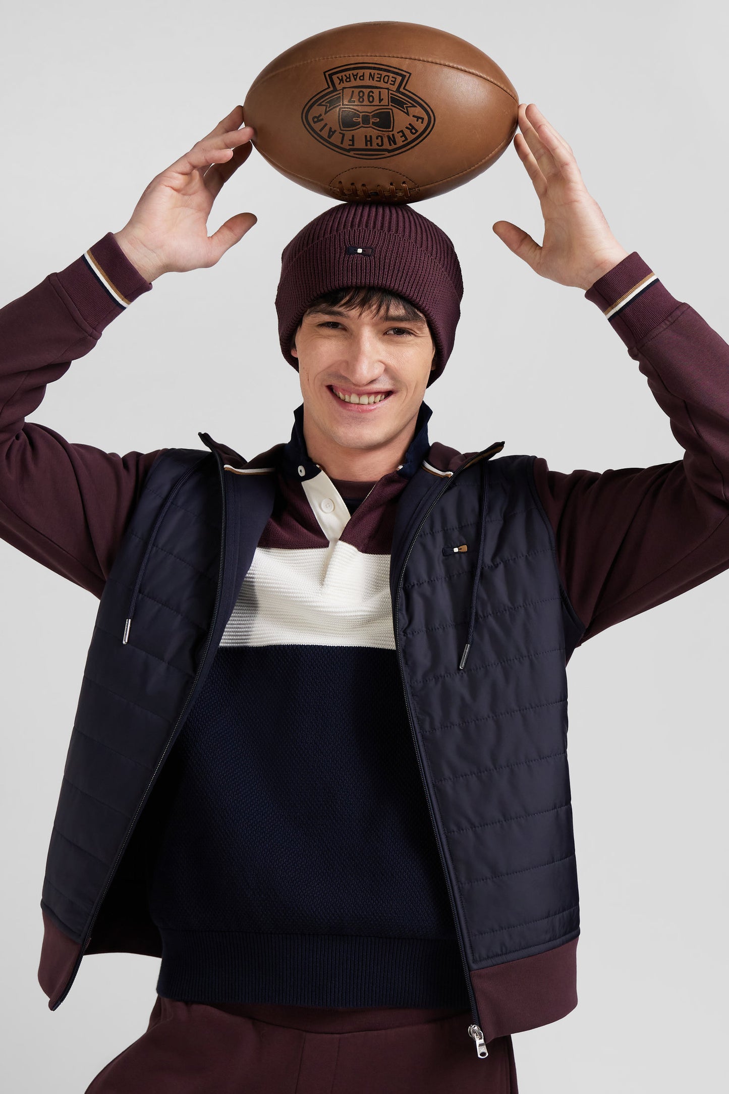 Regular burgundy zipped bi-material sweatshirt with padded front