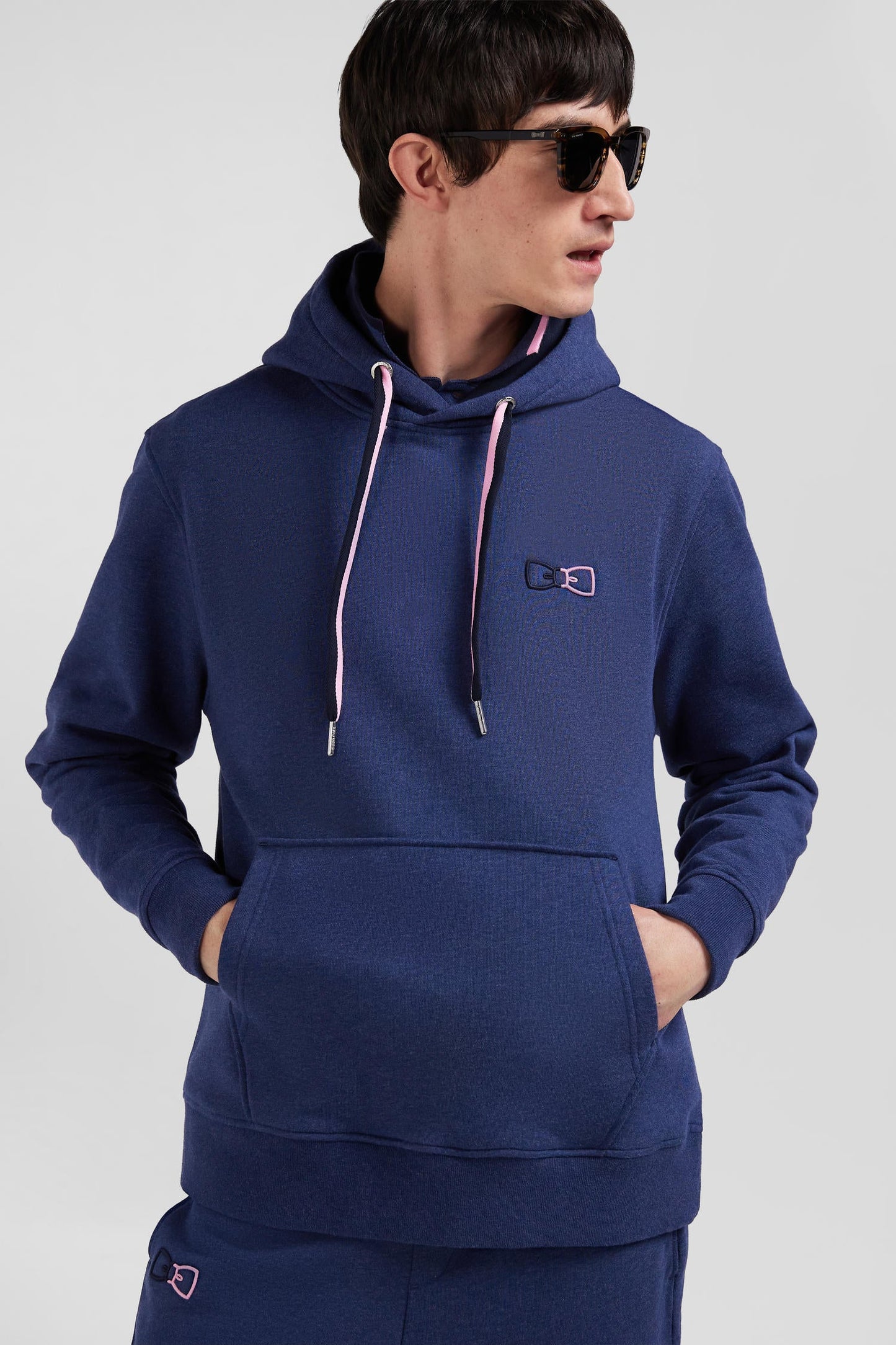 Sweatshirt à capuche en coton bleu marine coupe Relaxed - Image 3