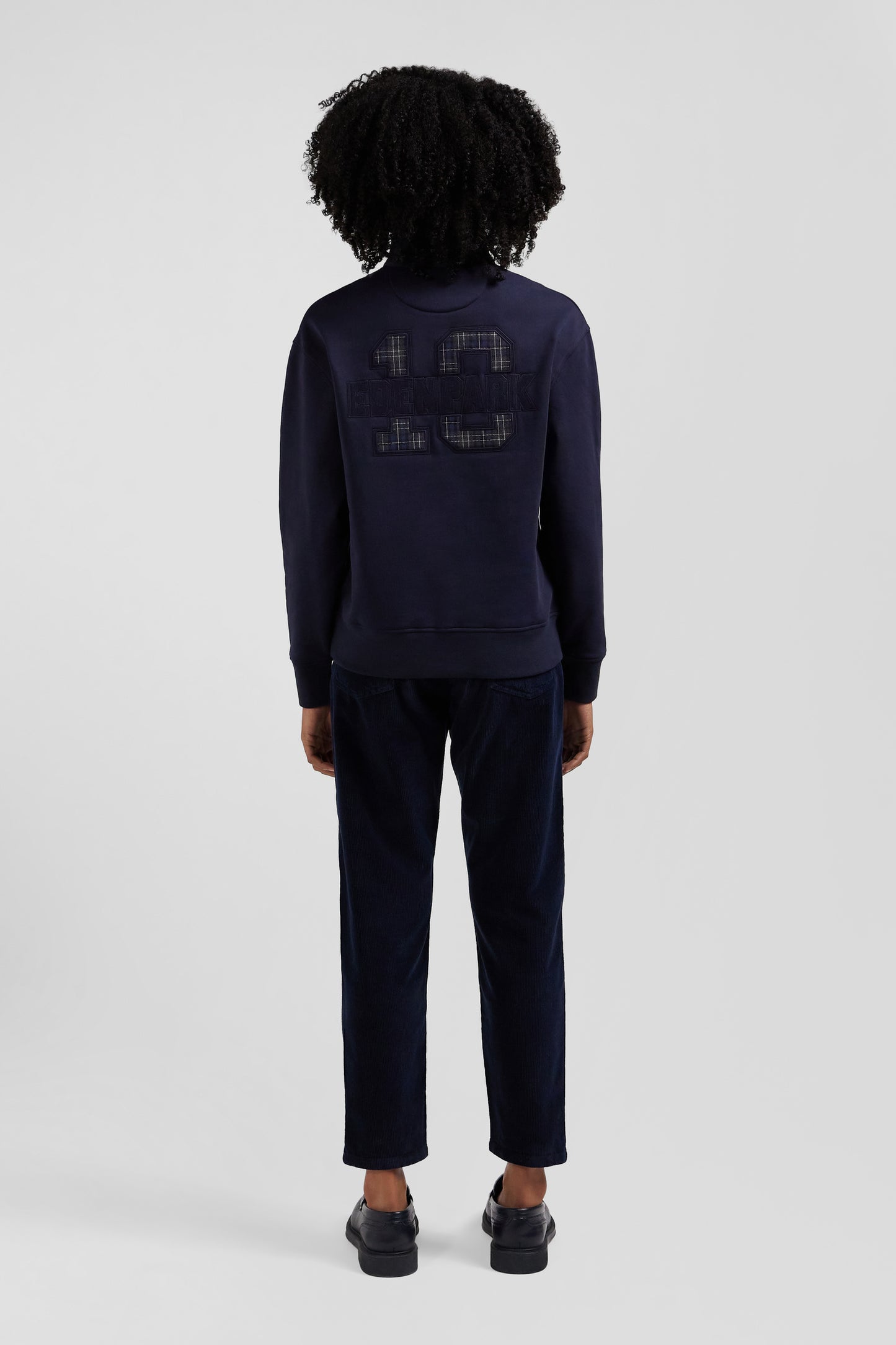 Relaxed navy blue cotton blend sweatshirt with back embroidery and rugby shirt collar