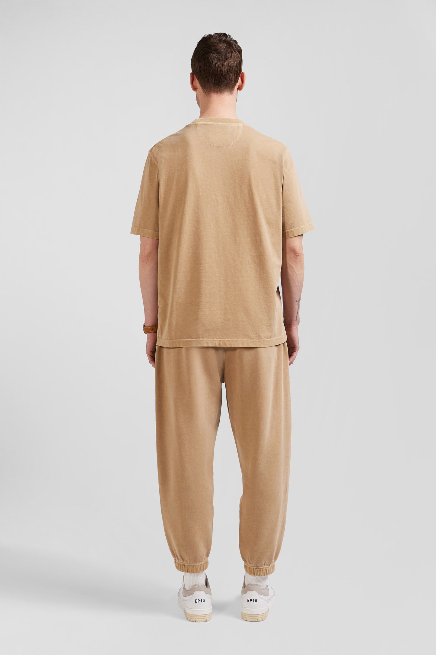 T-shirt manches courtes unisexe en coton surteint uni noisette coupe Oversized