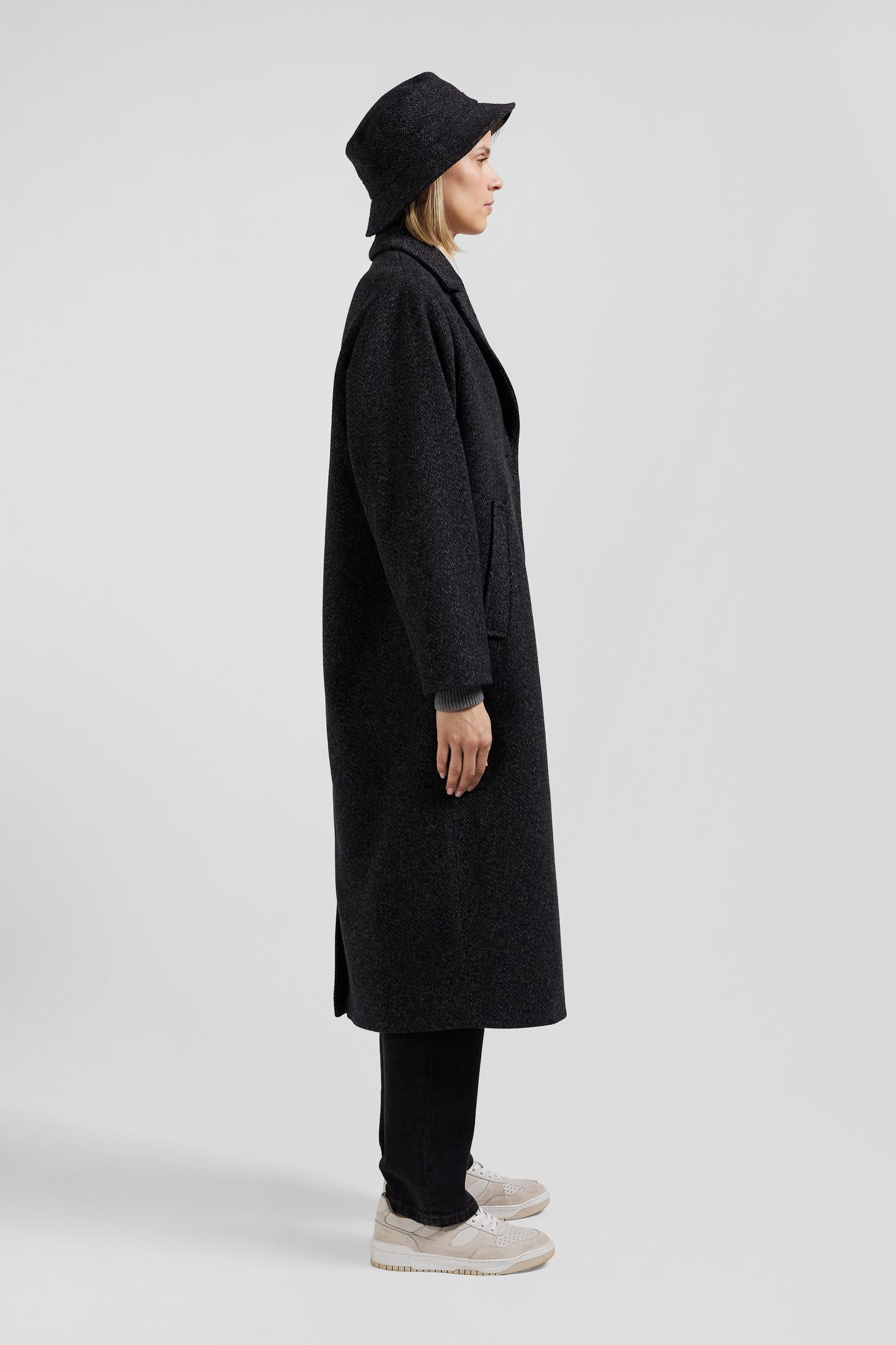 Regular anthracite grey wool blend coat