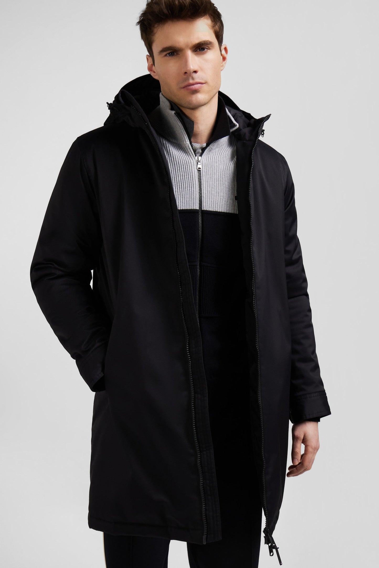 Parka longue à capuche en nylon noir - Image 3