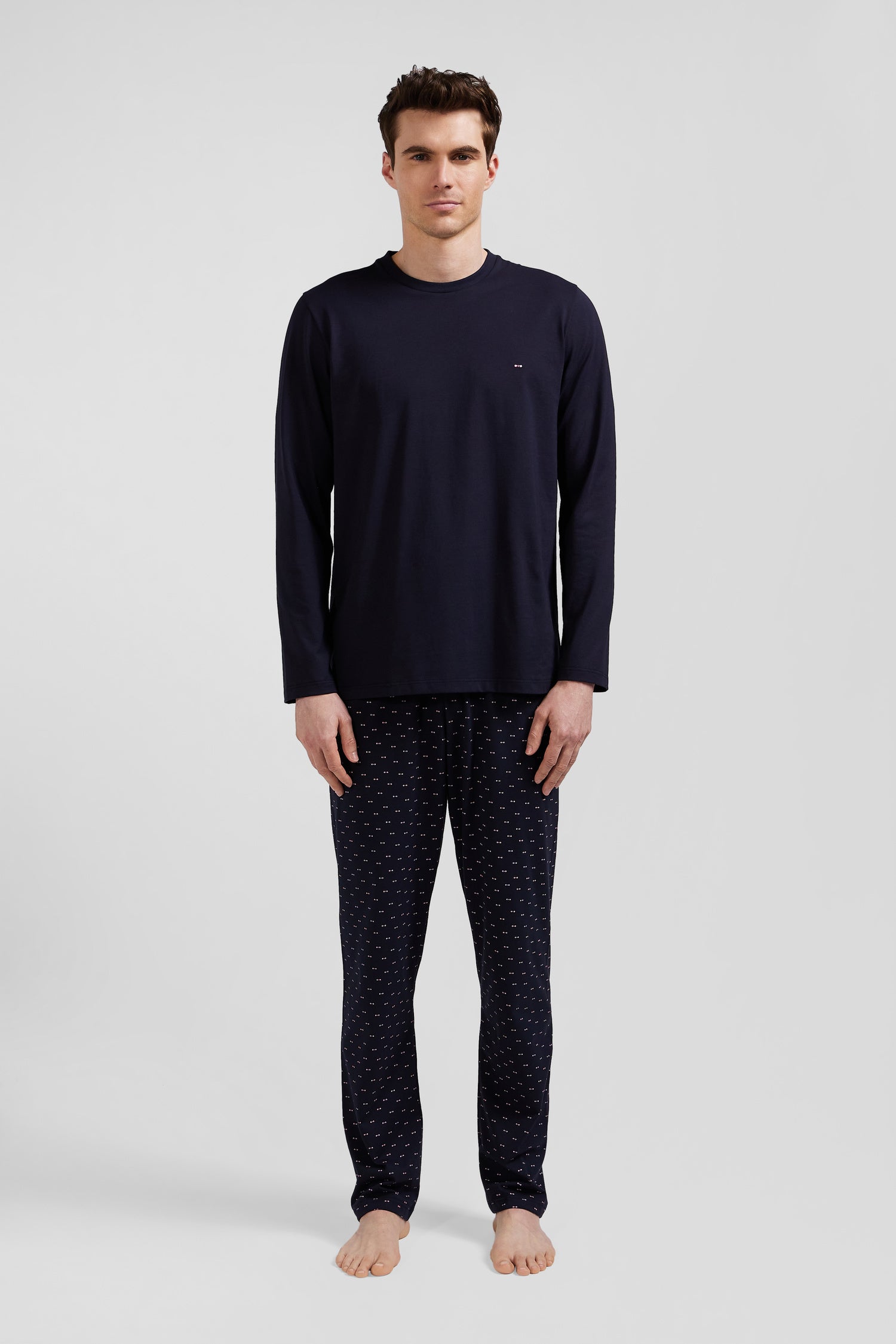 Pyjama long en coton bleu marine pantalon à micromotifs