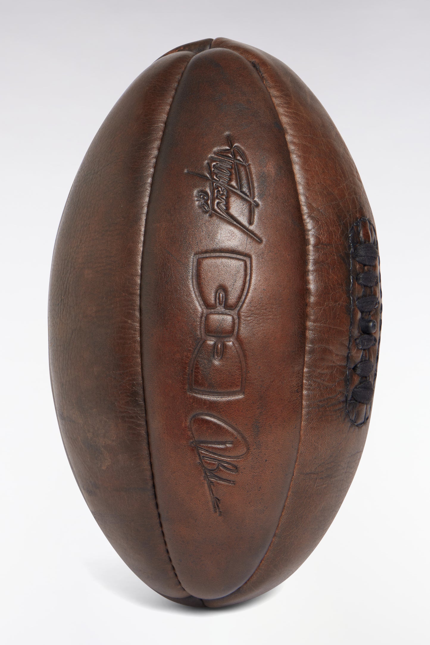 Ballon de rugby en cuir de vachette marron