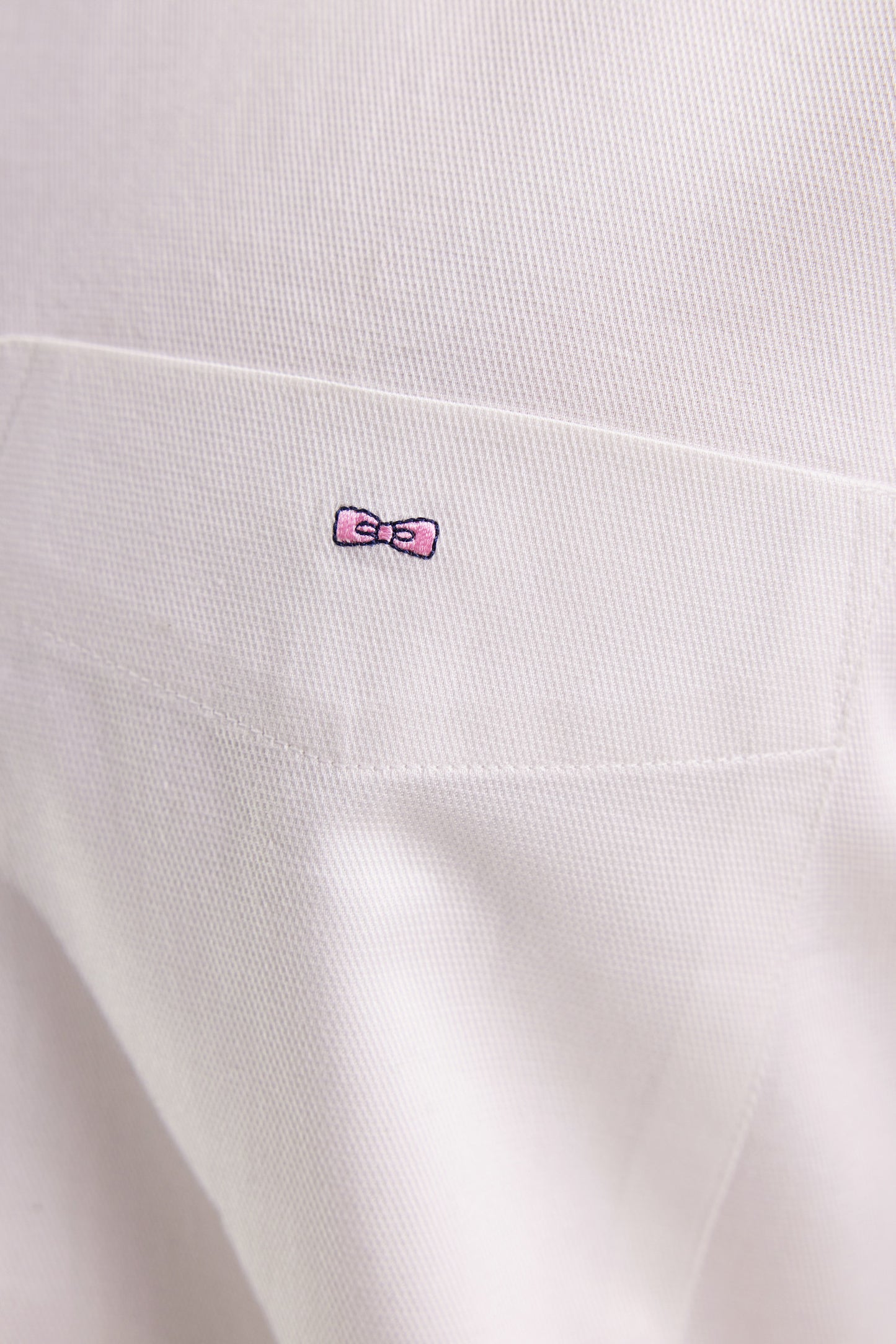 Chemise en coton piqué blanc coupe droite